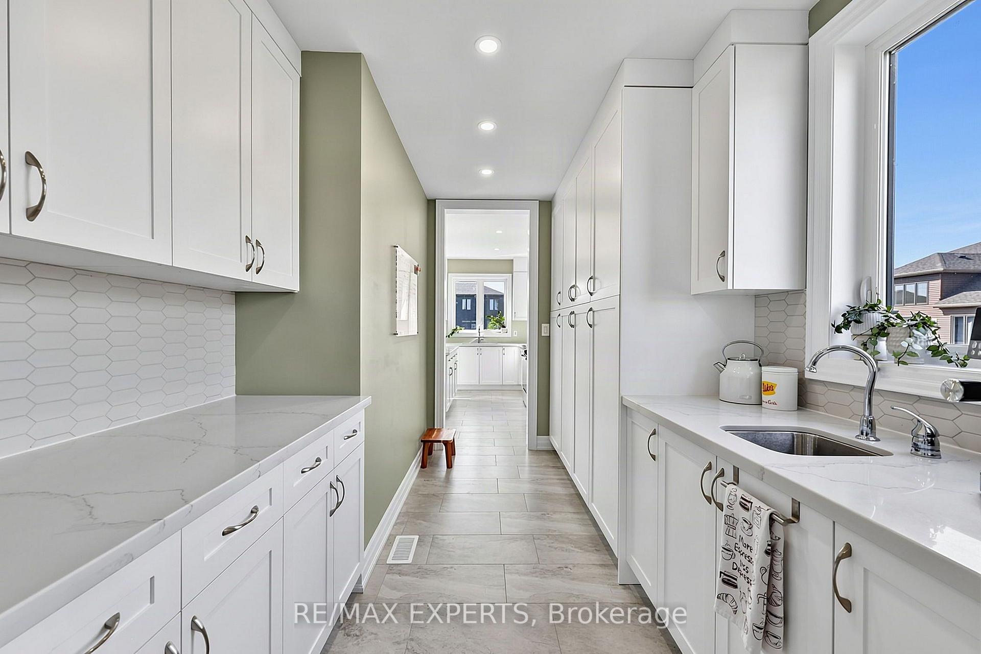 Photo 6 of 222 Mapleside Drive, Wasaga Beach — HOMEH