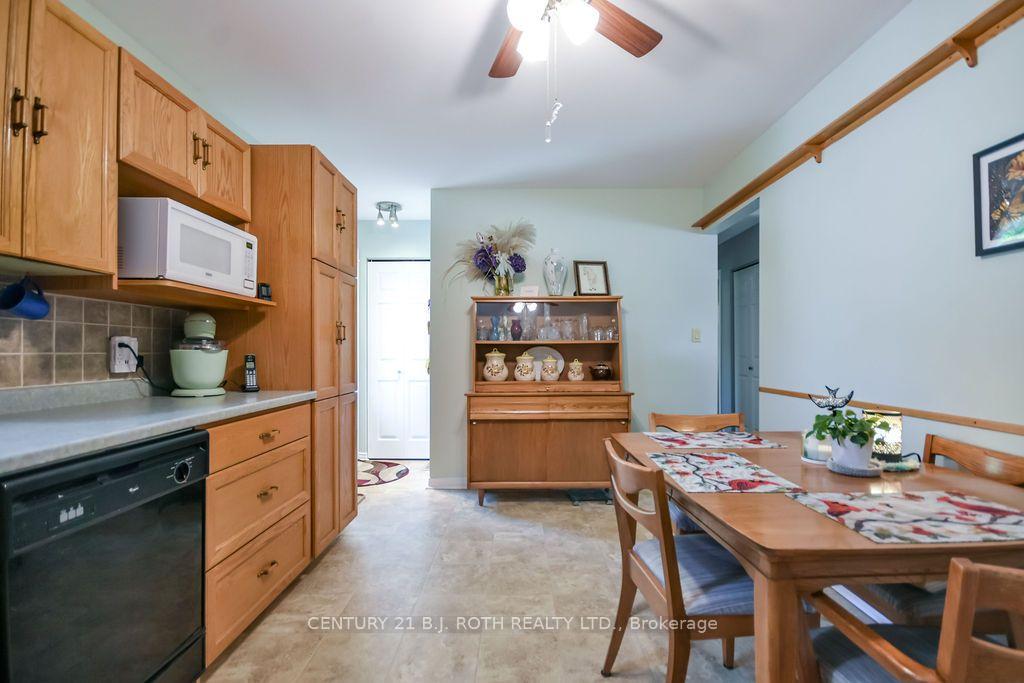 Photo 11 of 21 Korlea Crescent, Orillia — HOMEH