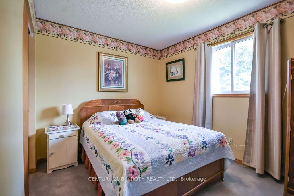Photo 14 of 21 Korlea Crescent, Orillia — HOMEH