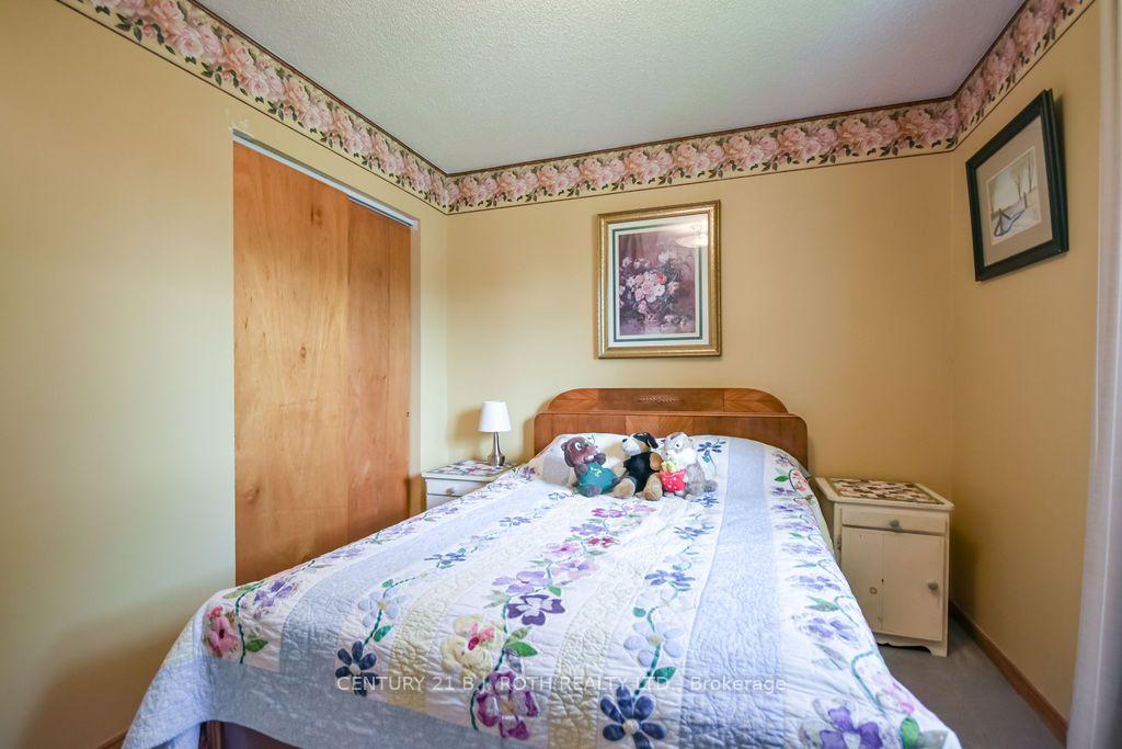 Photo 15 of 21 Korlea Crescent, Orillia — HOMEH