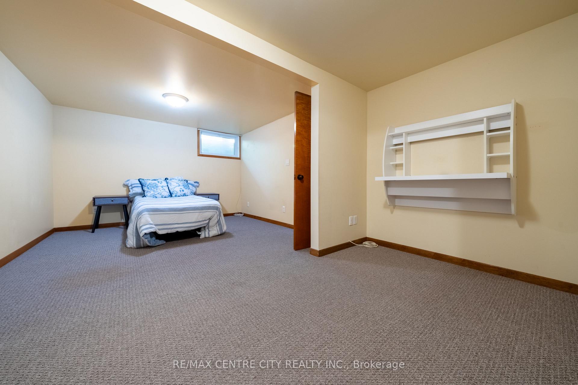 Photo 26 of 245 Dominion Street, Strathroy-Caradoc, NW — HOMEH