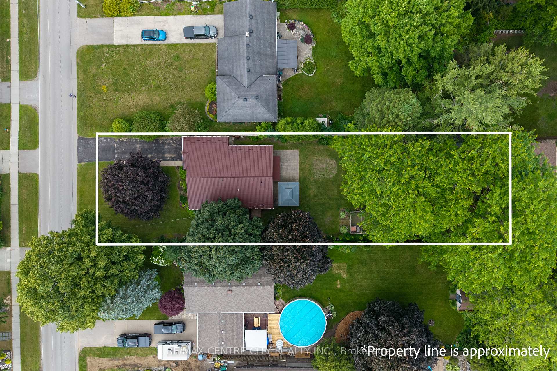 Photo 33 of 245 Dominion Street, Strathroy-Caradoc, NW — HOMEH
