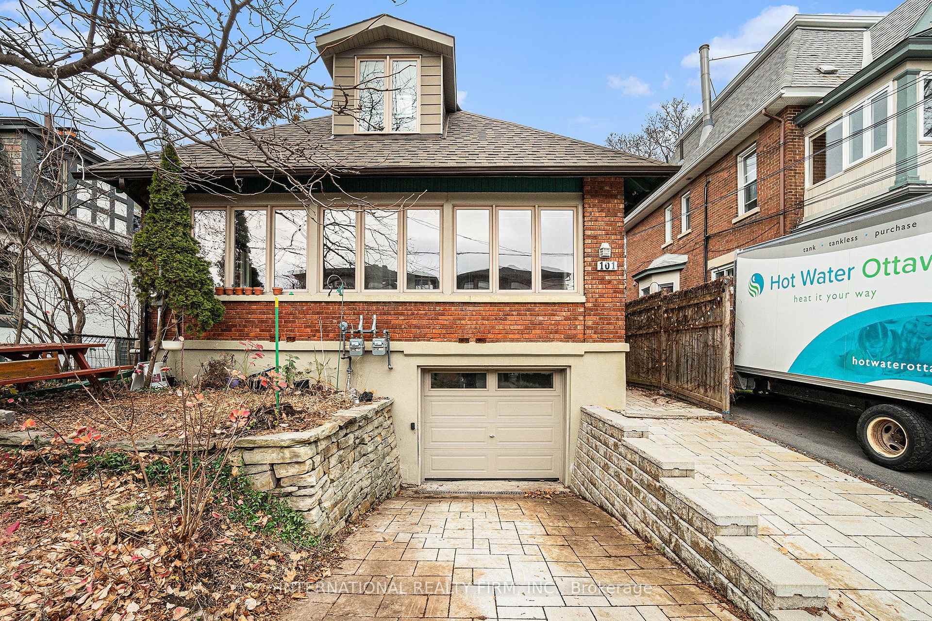 Photo 2 of 101 Cameron Avenue, Ottawa, Old Ottawa South — HOMEH