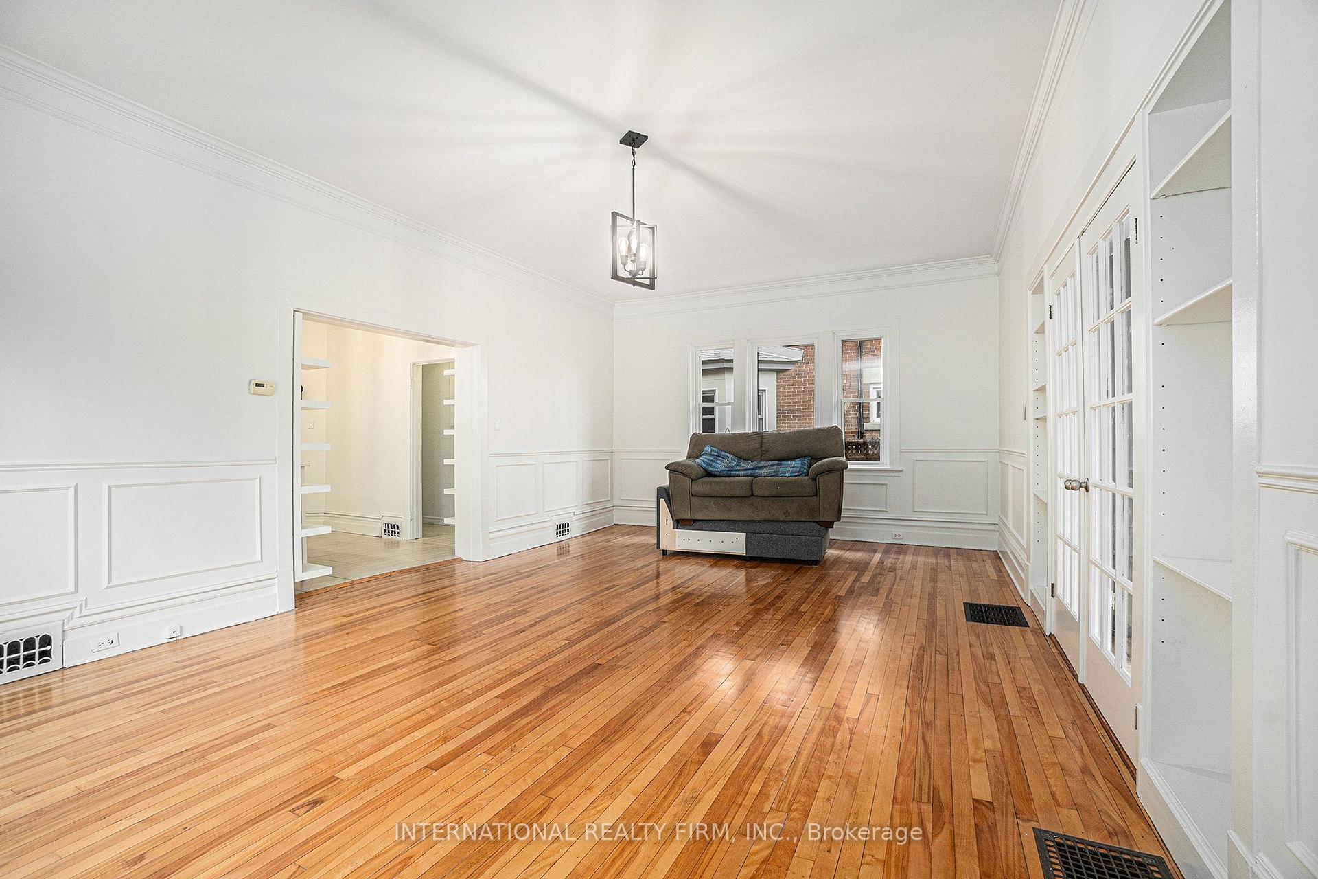 Photo 3 of 101 Cameron Avenue, Ottawa, Old Ottawa South — HOMEH