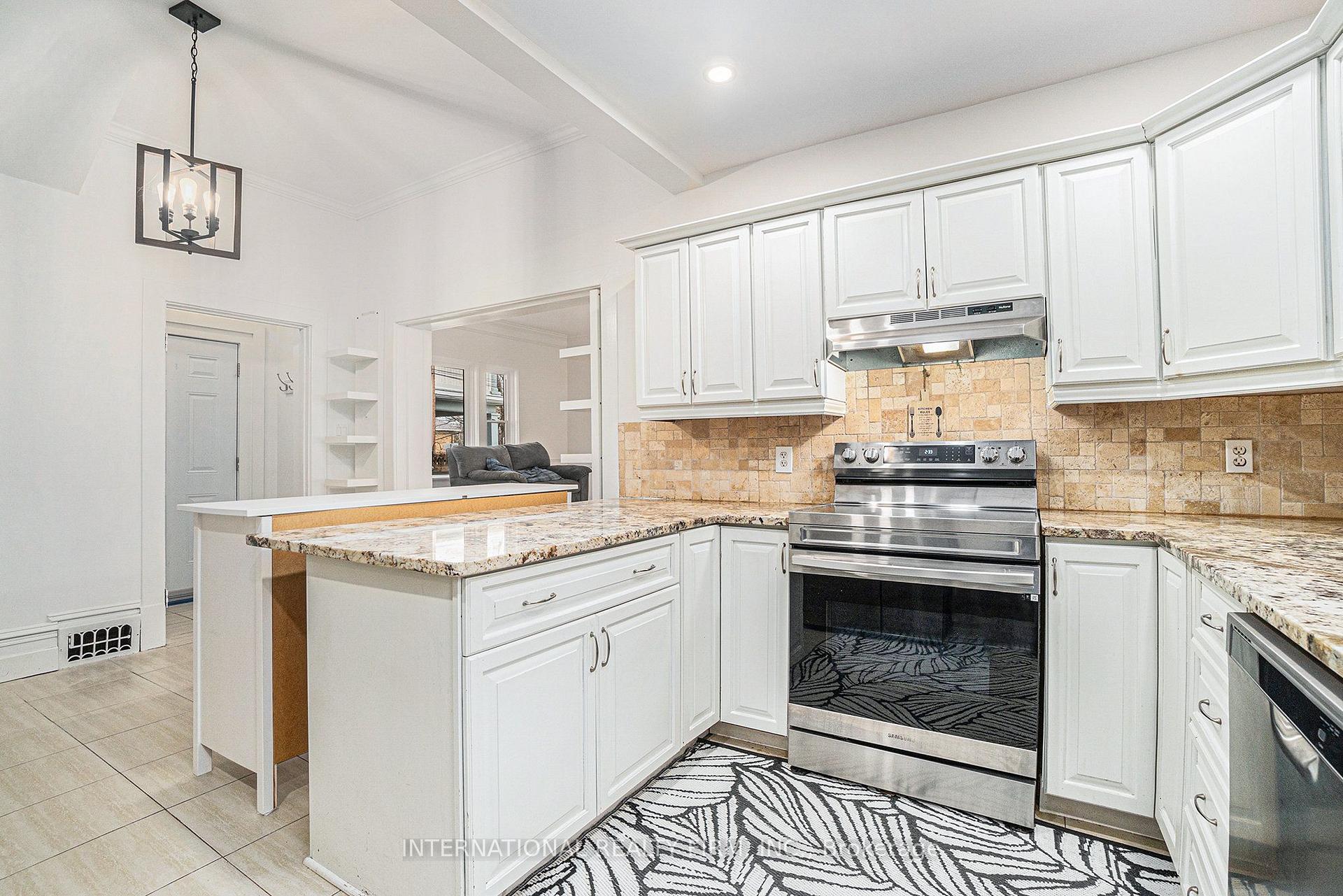 Photo 6 of 101 Cameron Avenue, Ottawa, Old Ottawa South — HOMEH