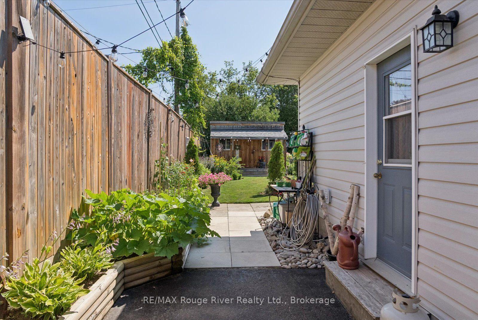 Photo 35 of 8 St. James Street, Kawartha Lakes, Lindsay — HOMEH