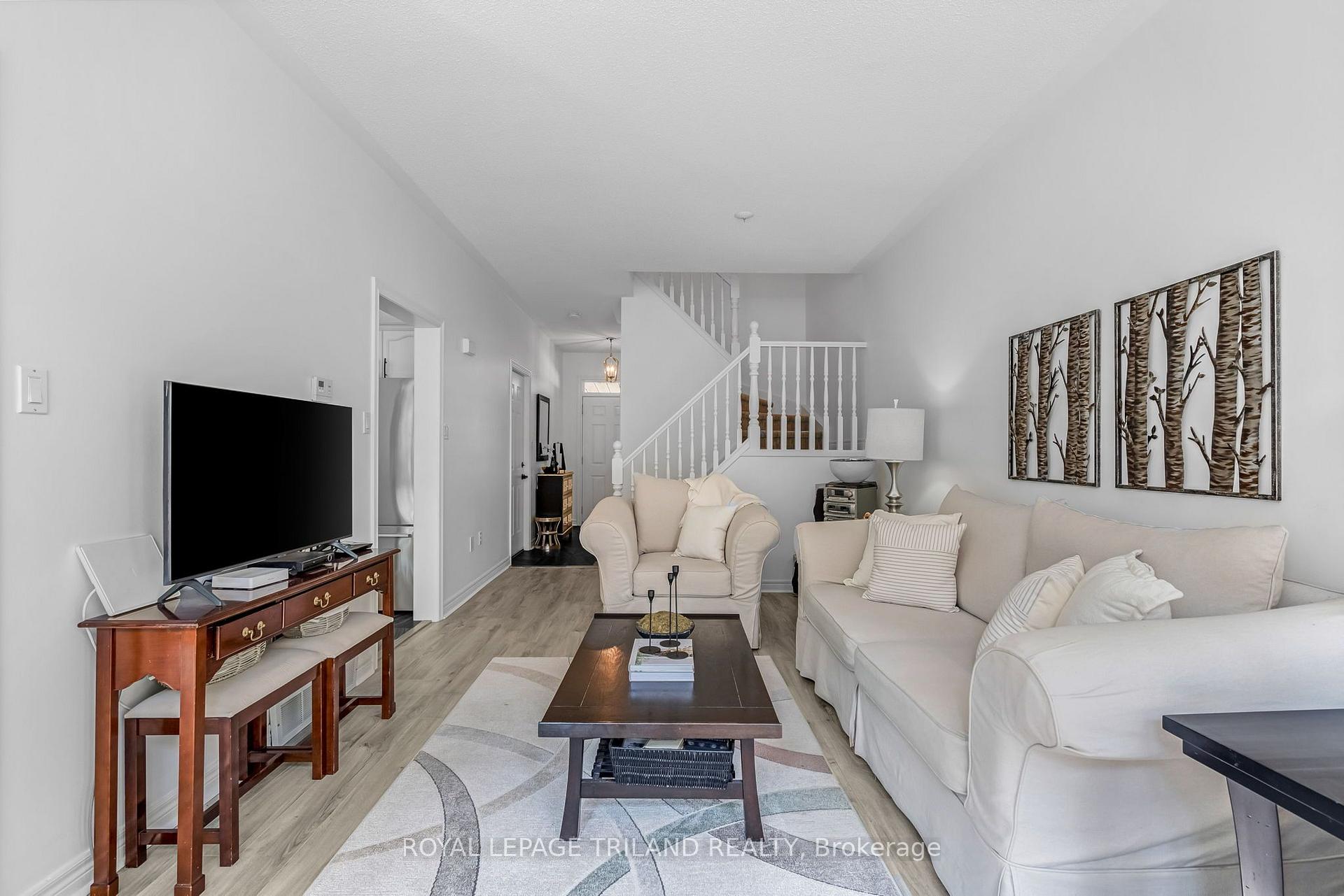 Photo 4 of Unit 39, 519 Riverside Drive, London, North P — HOMEH