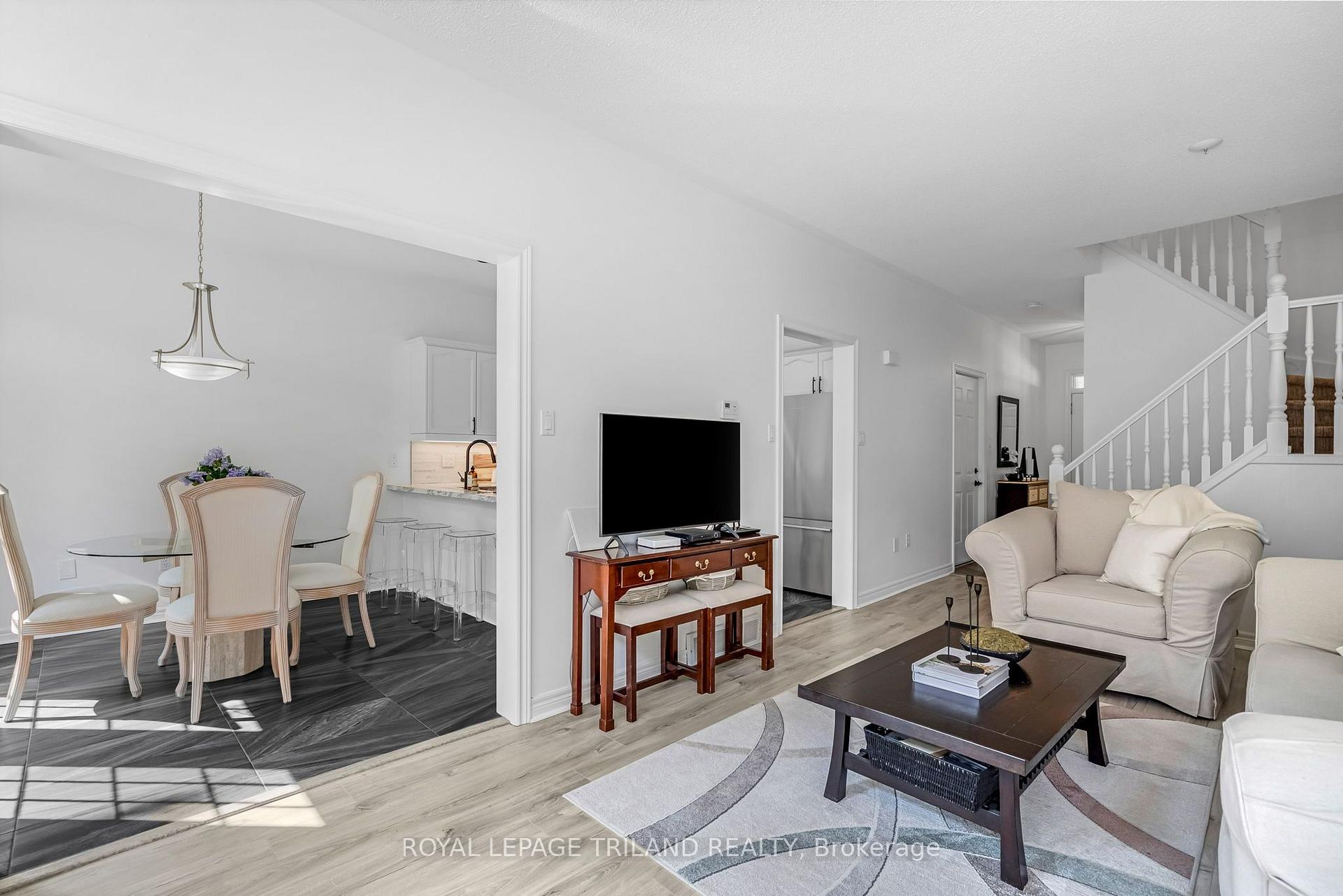 Photo 5 of Unit 39, 519 Riverside Drive, London, North P — HOMEH