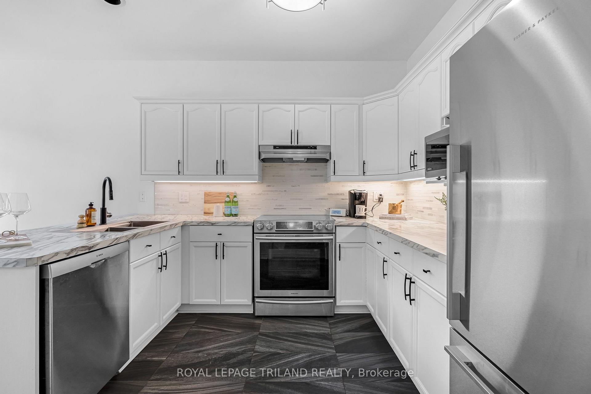 Photo 9 of Unit 39, 519 Riverside Drive, London, North P — HOMEH