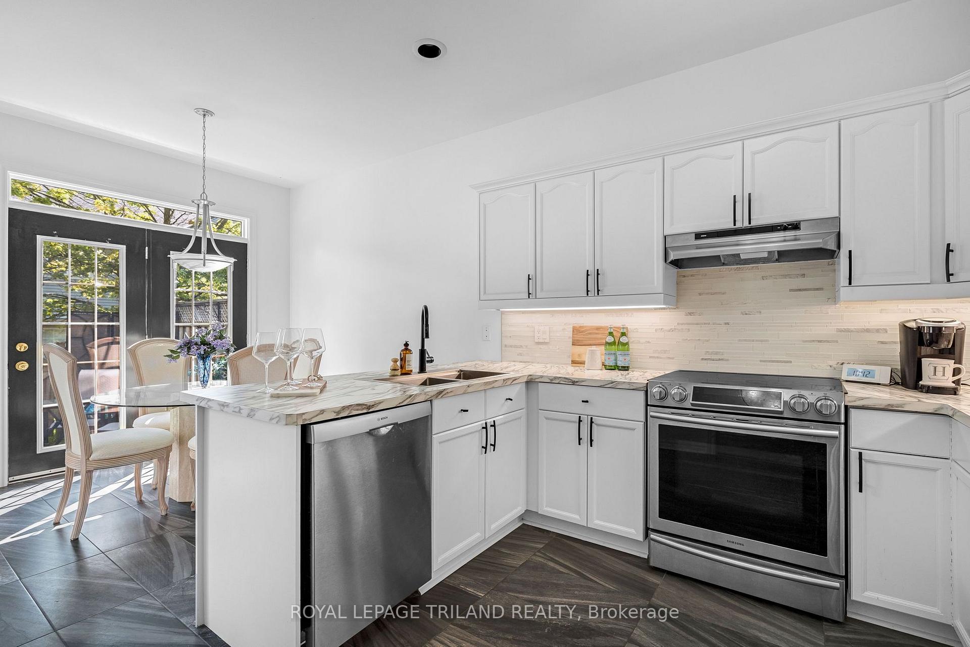 Photo 11 of Unit 39, 519 Riverside Drive, London, North P — HOMEH