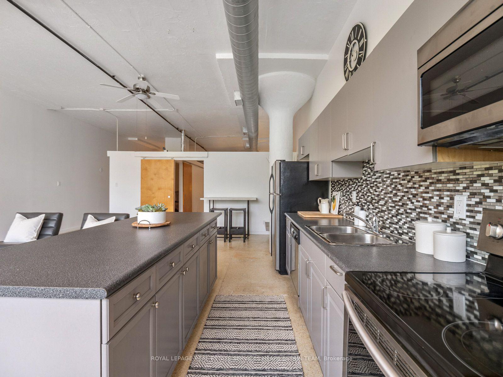 Photo 9 of Unit 207, 365 Dundas Street E, Toronto, Moss Park — HOMEH