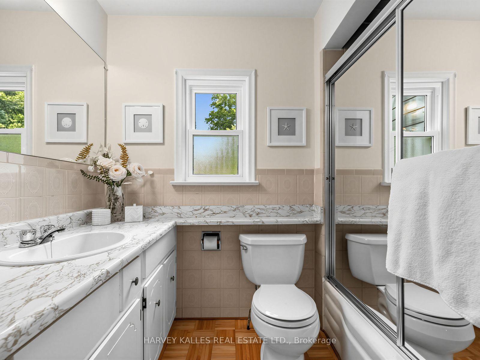 Photo 18 of 87 Castlefield Avenue, Toronto, Yonge-Eglinton — HOMEH