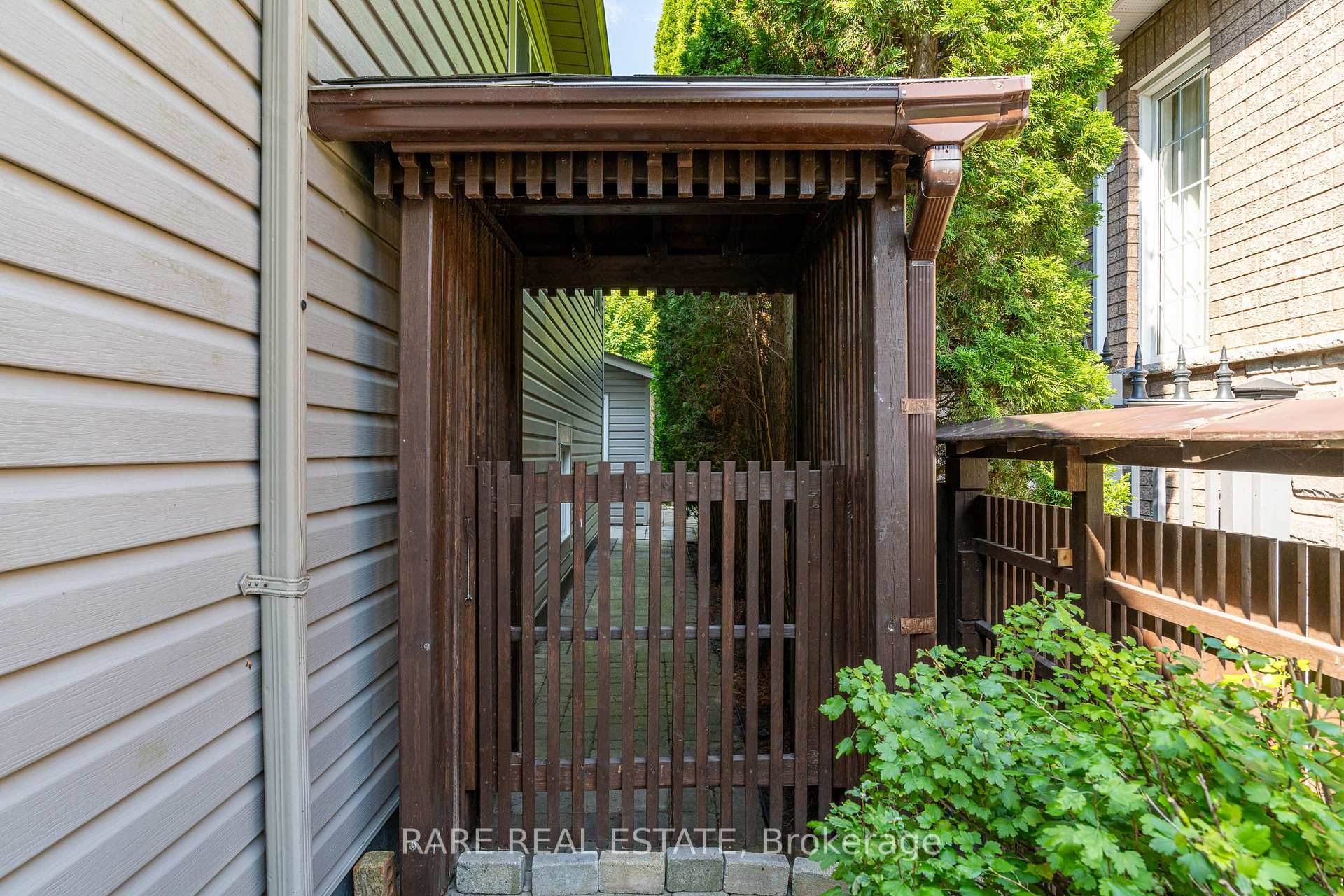 Photo 20 of 44 Regina Boulevard, Wasaga Beach — HOMEH