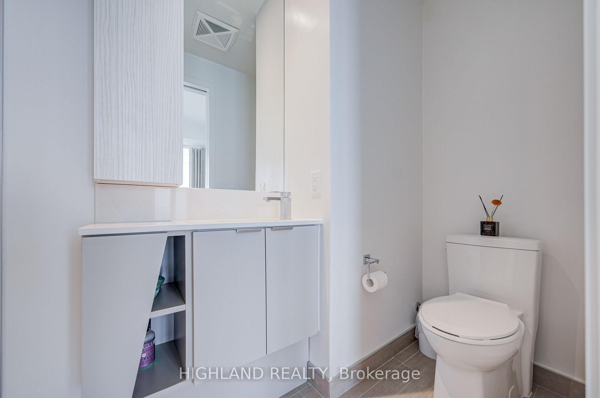Photo 14 of Unit 2403, 3883 Quartz Road, Mississauga, City Centre — HOMEH