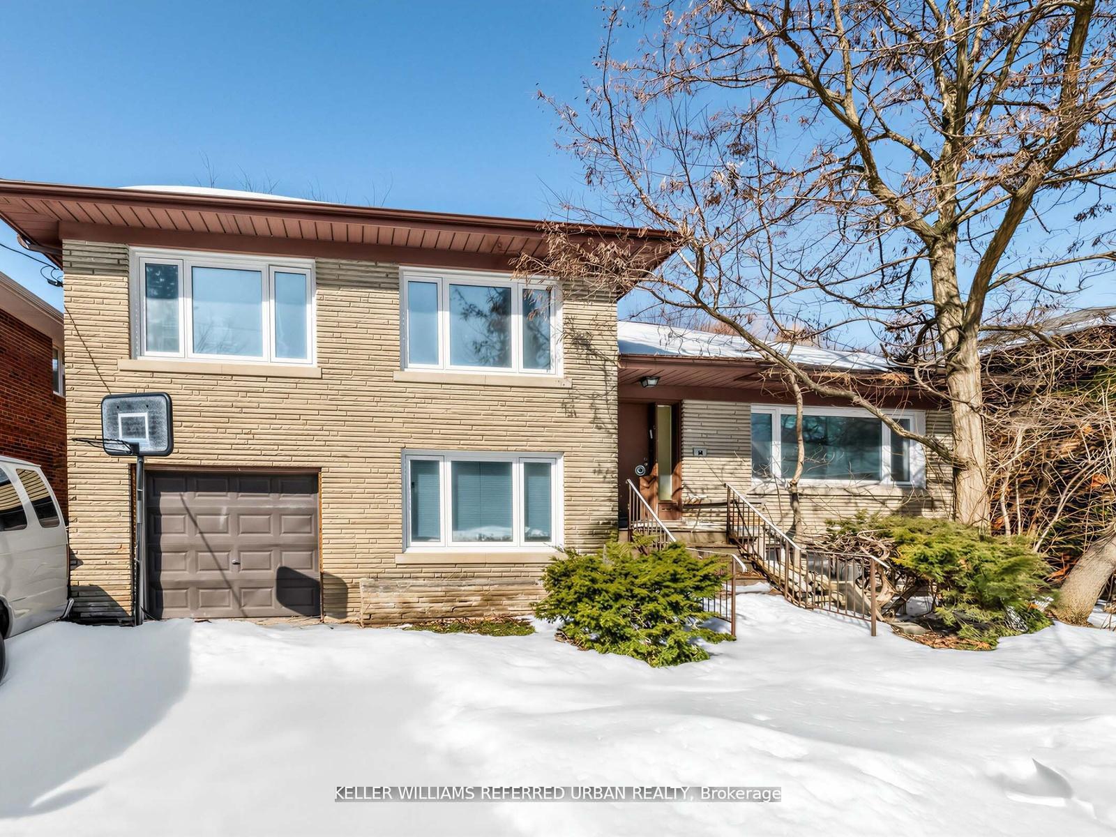 Photo 4 of 14 Frontenac Avenue, Toronto, Bedford Park-Nortown — HOMEH