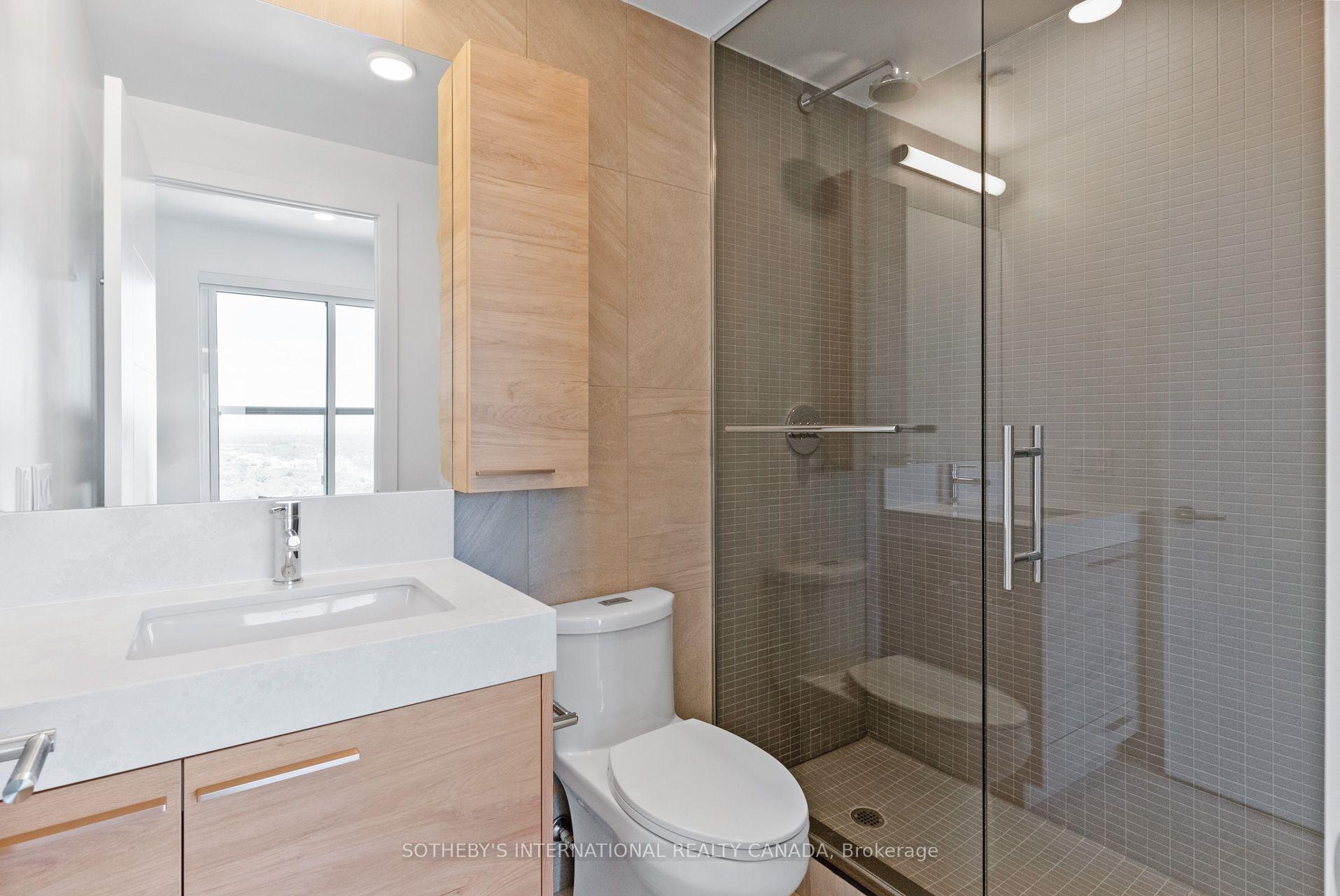 Photo 33 of Unit 3410, 200 Redpath Avenue, Toronto, Mount Pleasant East — HOMEH