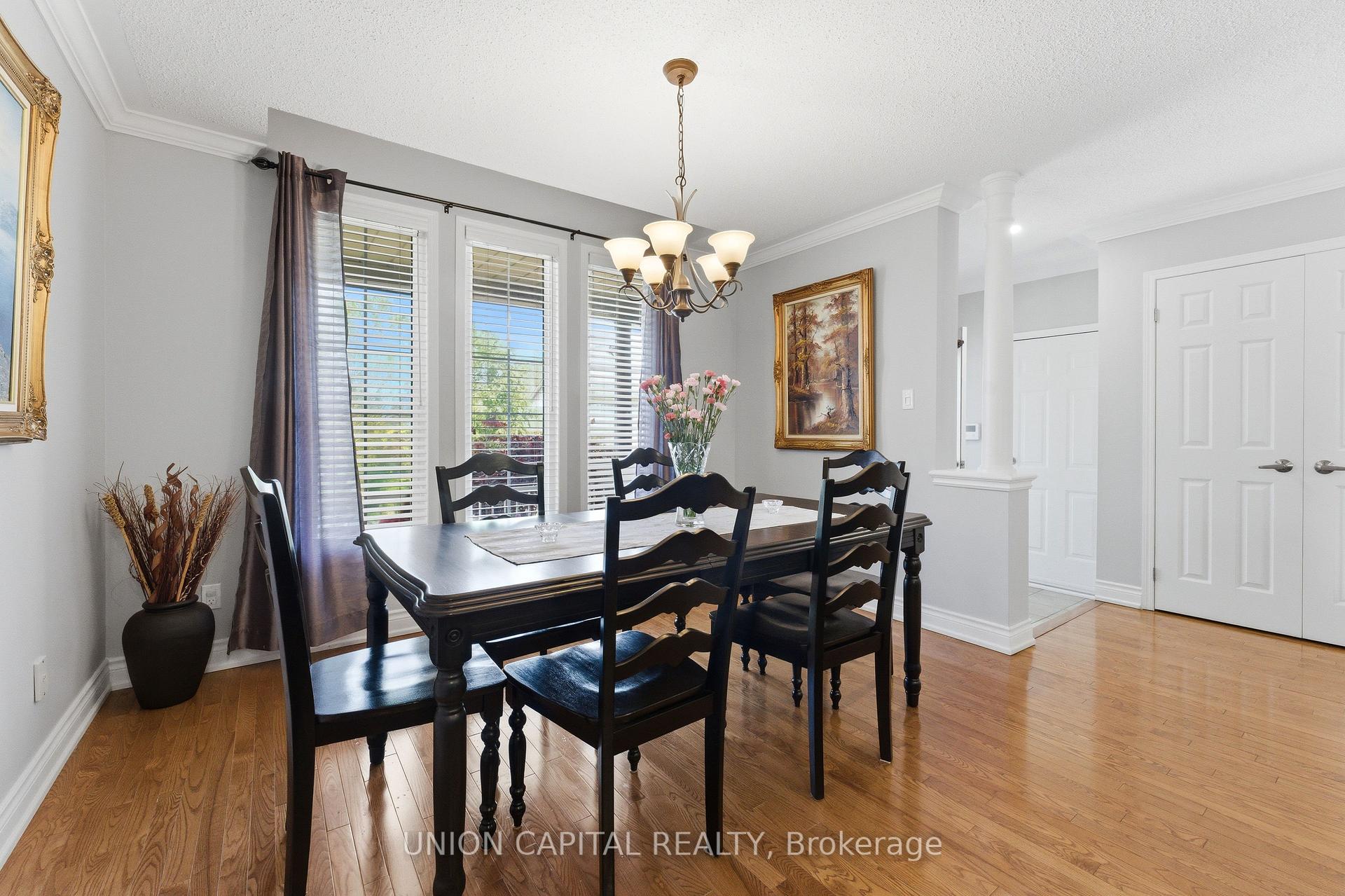 Photo 3 of 1473 Greenvalley Trail, Oshawa, Taunton — HOMEH
