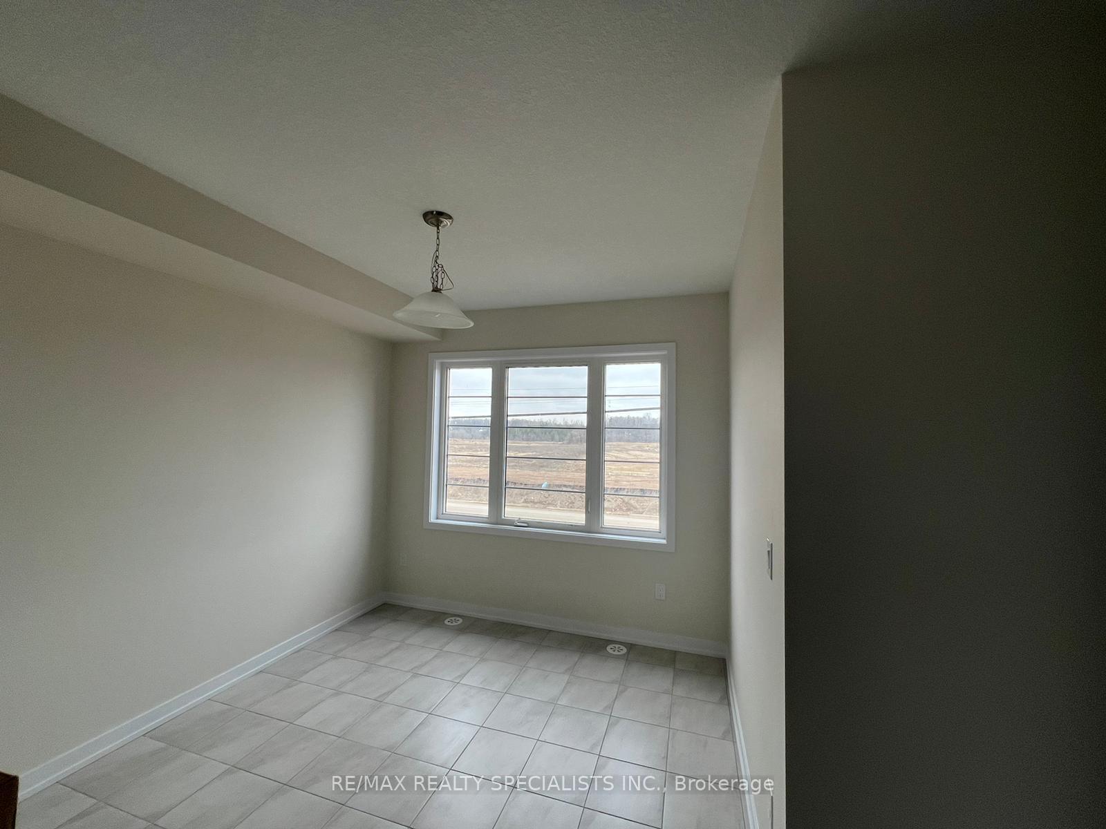 Photo 8 of 115 Melody Lane, Thorold, Hurricane/Merrittville — HOMEH