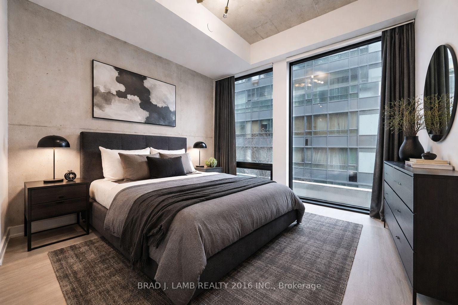 Photo 3 of Unit 308, 284 King Street E, Toronto, Moss Park — HOMEH
