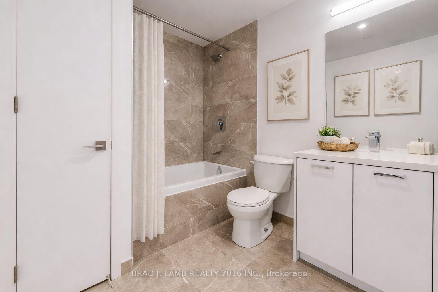 Photo 4 of Unit 308, 284 King Street E, Toronto, Moss Park — HOMEH