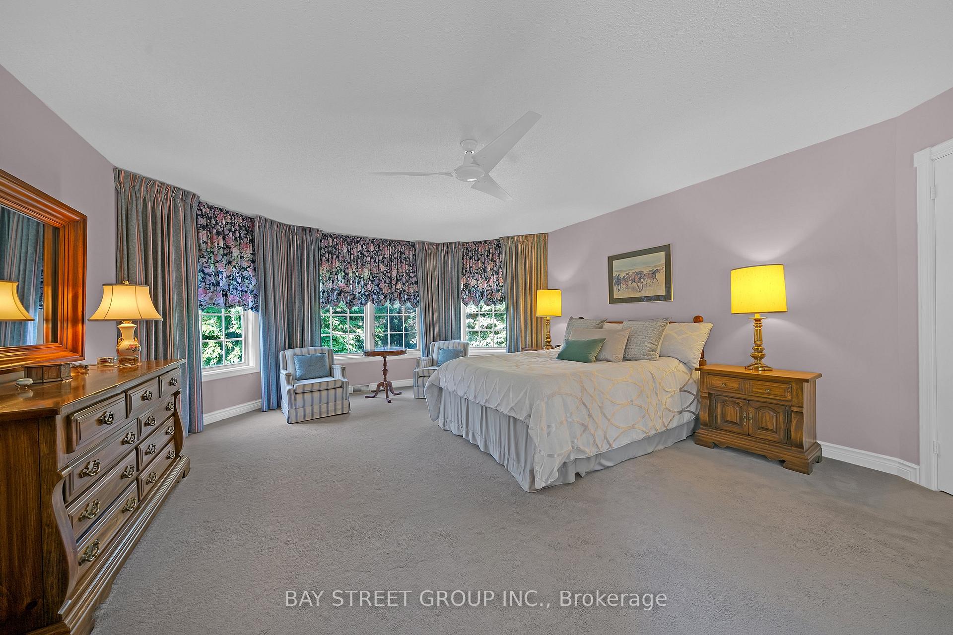 Photo 38 of 53 Strathearn Avenue, Richmond Hill, Bayview Hill — HOMEH