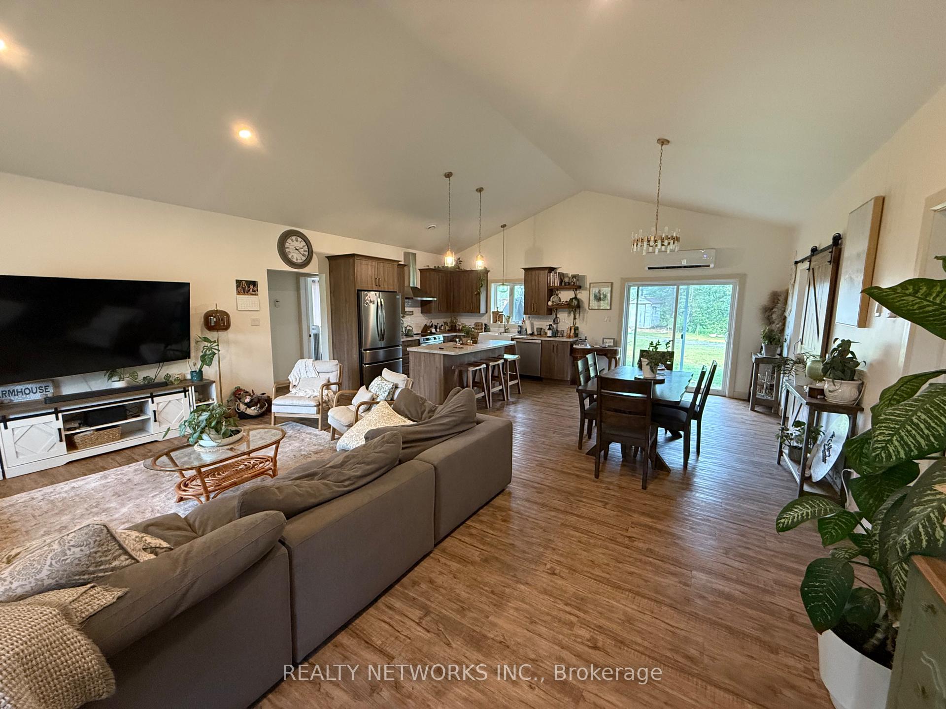 Photo 6 of 923 Jaguar Drive, Timmins, MTJ - Mountjoy Rural — HOMEH
