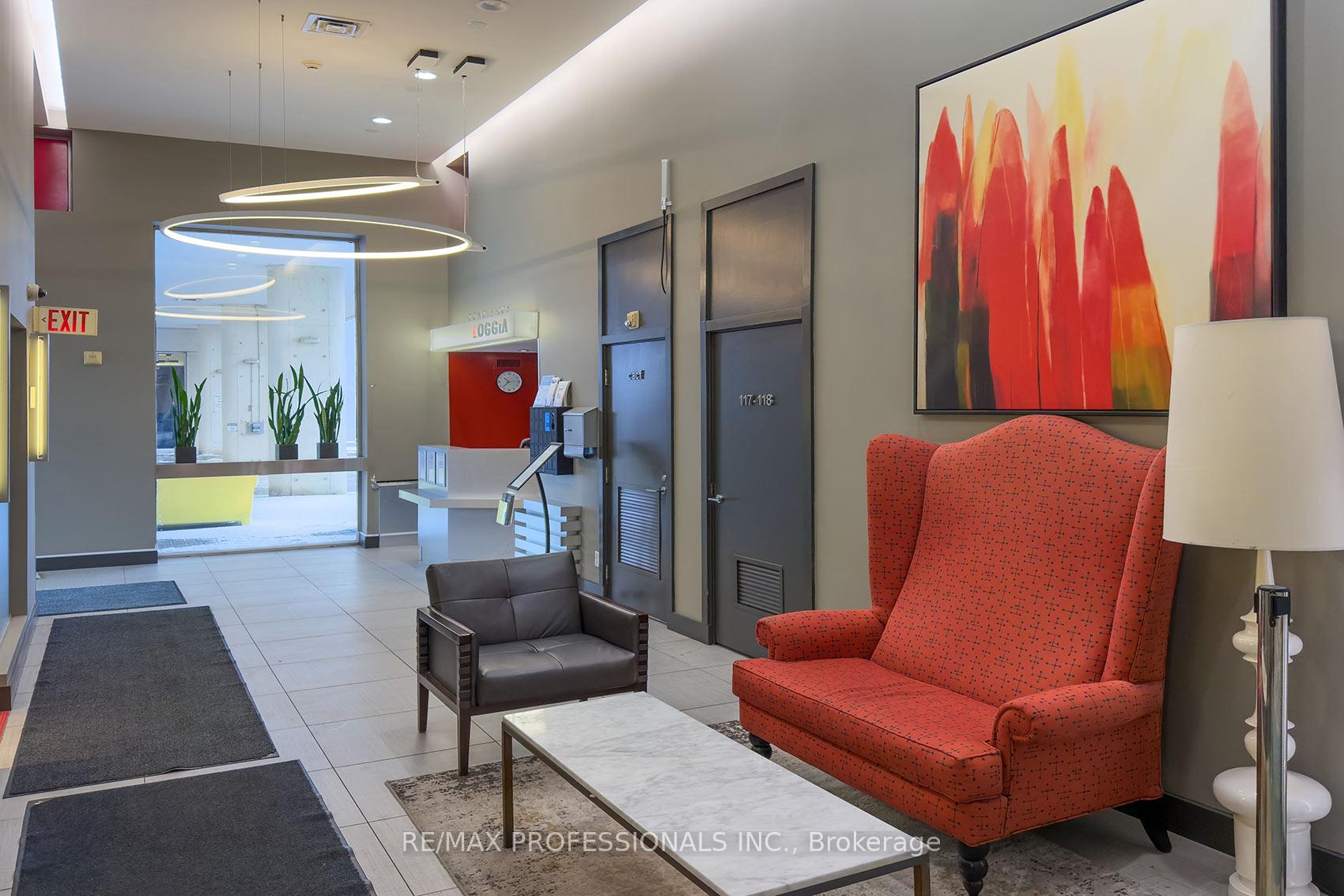 Photo 7 of Unit 704, 1040 The Queensway, Etobicoke, Islington-City Centre West — HOMEH