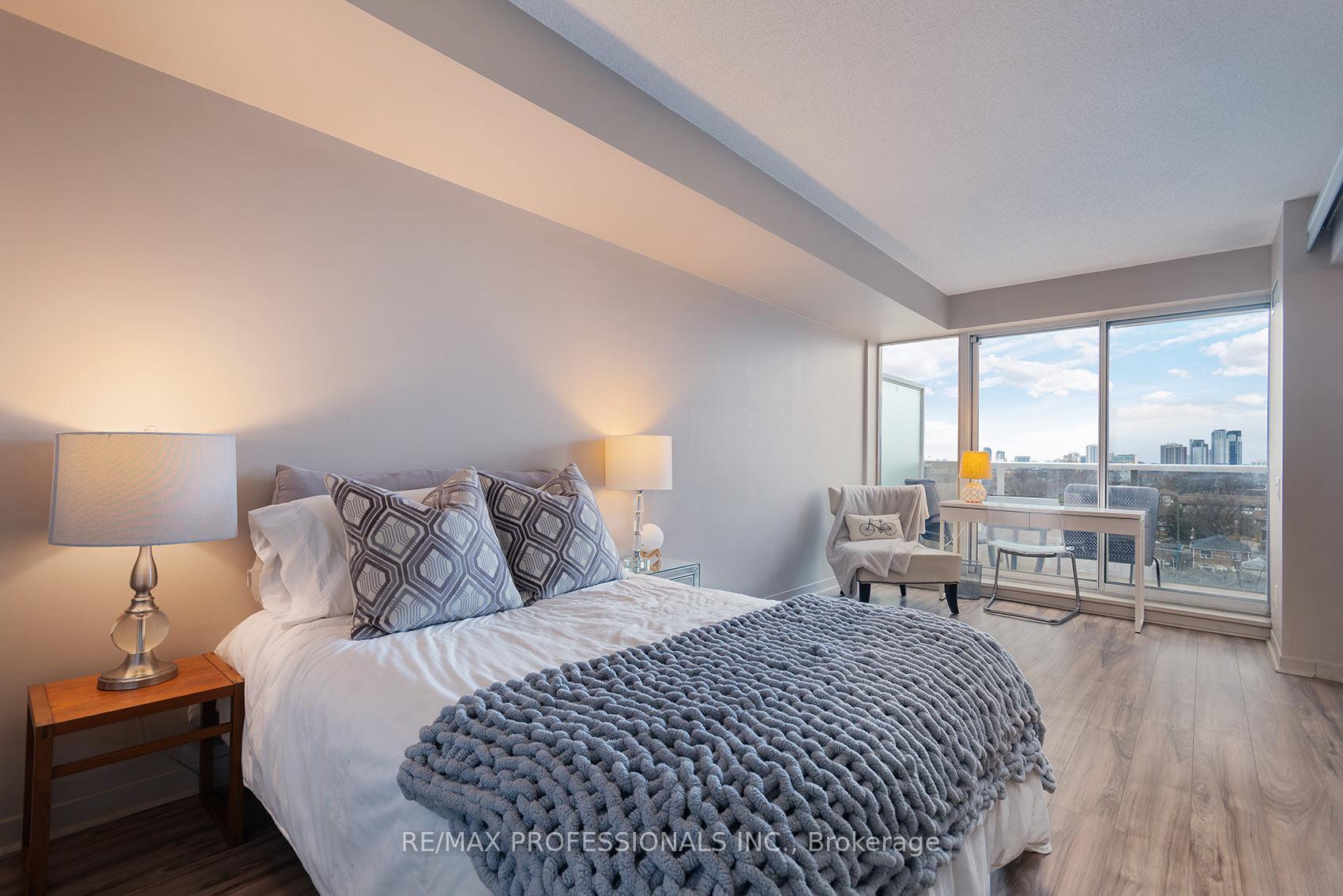 Photo 33 of Unit 704, 1040 The Queensway, Etobicoke, Islington-City Centre West — HOMEH