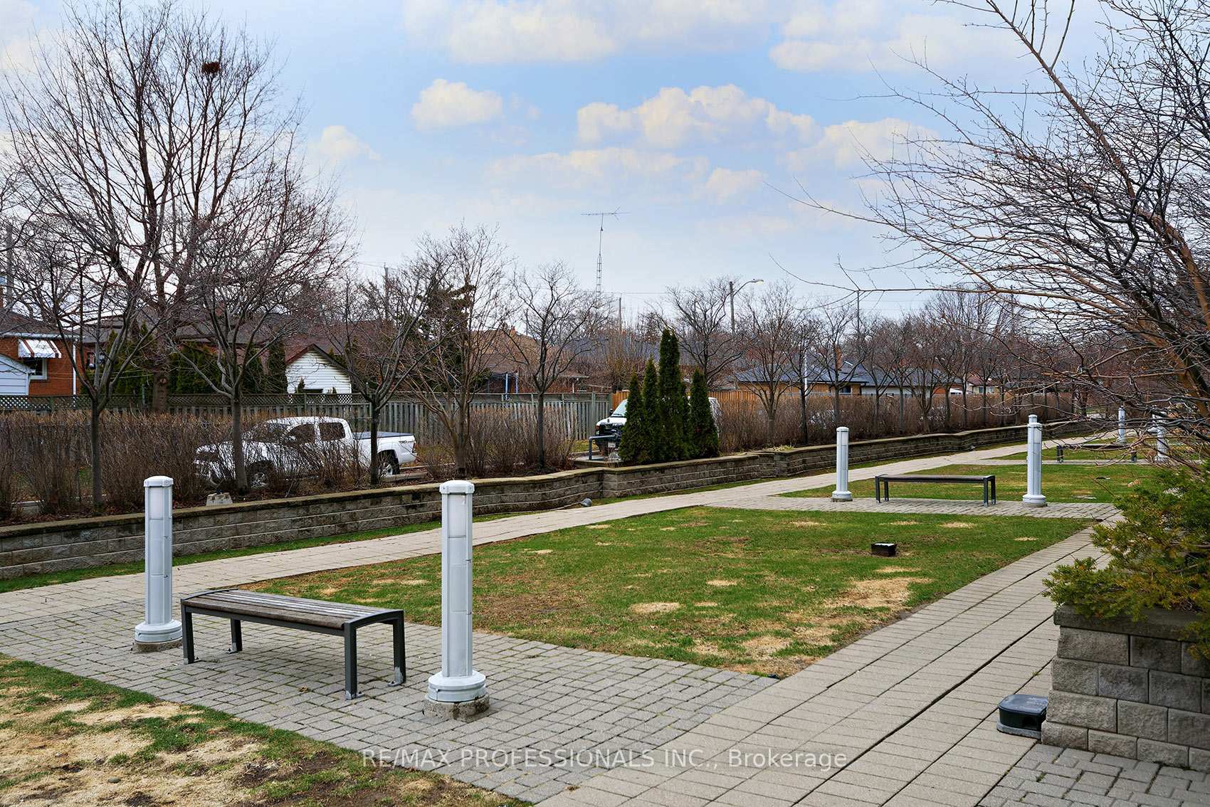 Photo 46 of Unit 704, 1040 The Queensway, Etobicoke, Islington-City Centre West — HOMEH