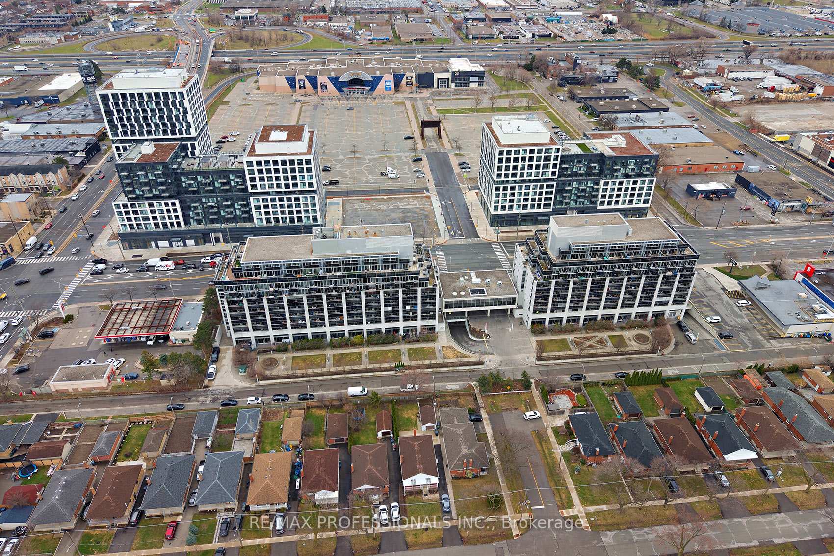 Photo 49 of Unit 704, 1040 The Queensway, Etobicoke, Islington-City Centre West — HOMEH