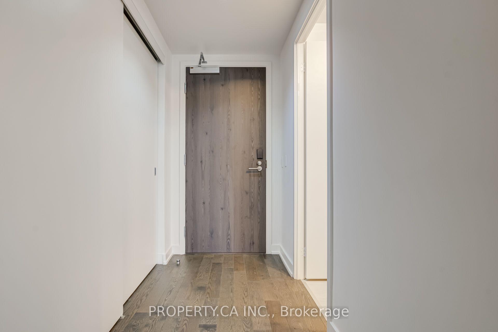 Photo 6 of Unit 1513, 25 Richmond Street E, Toronto, Church-Yonge Corridor — HOMEH