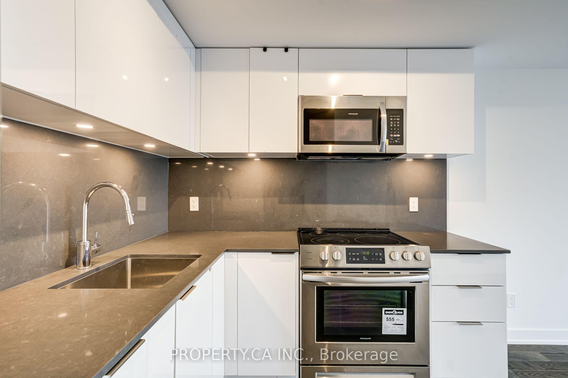 Photo 11 of Unit 1513, 25 Richmond Street E, Toronto, Church-Yonge Corridor — HOMEH