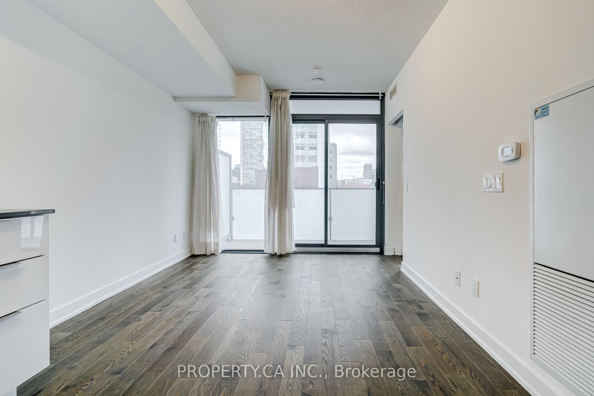 Photo 16 of Unit 1513, 25 Richmond Street E, Toronto, Church-Yonge Corridor — HOMEH