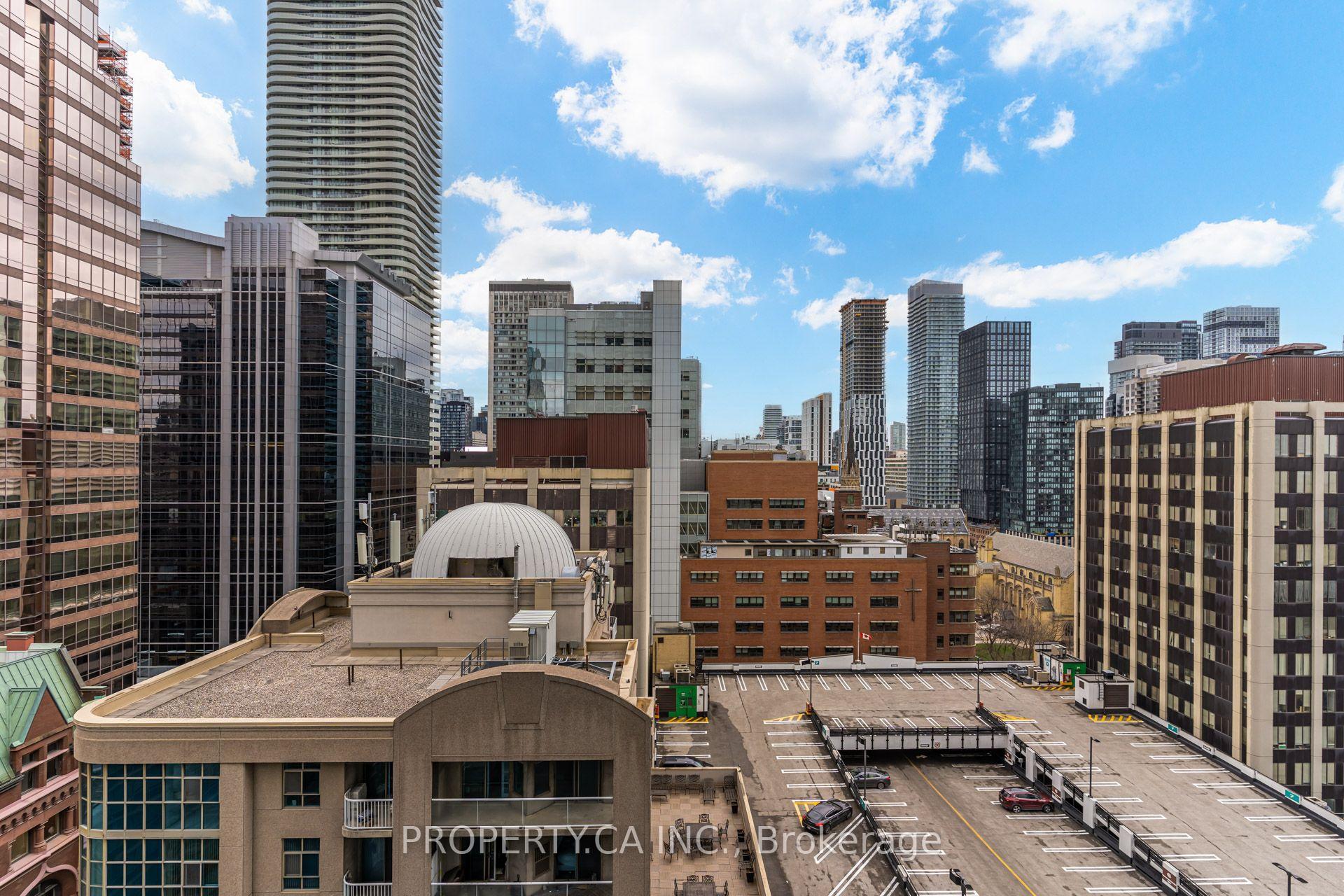 Photo 33 of Unit 1513, 25 Richmond Street E, Toronto, Church-Yonge Corridor — HOMEH