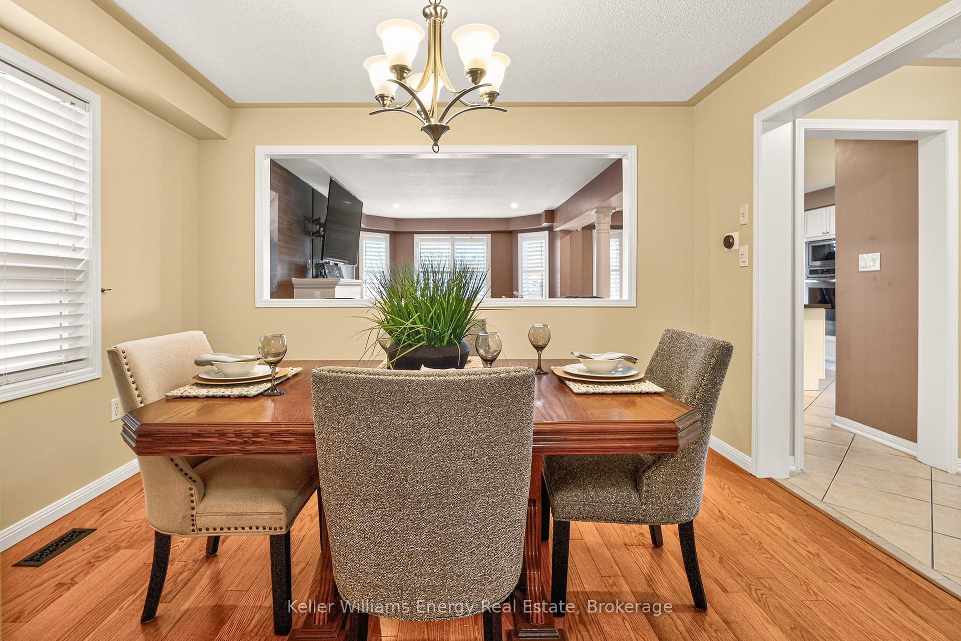 Photo 3 of 4 Holman Court, Whitby, Williamsburg — HOMEH