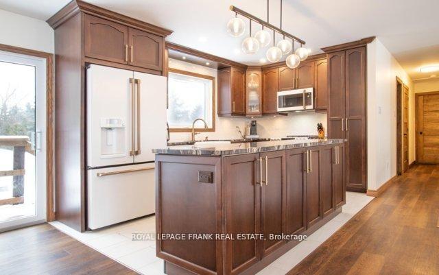 Photo 18 of 614 Kenstone Beach Road, Kawartha Lakes, Verulam — HOMEH
