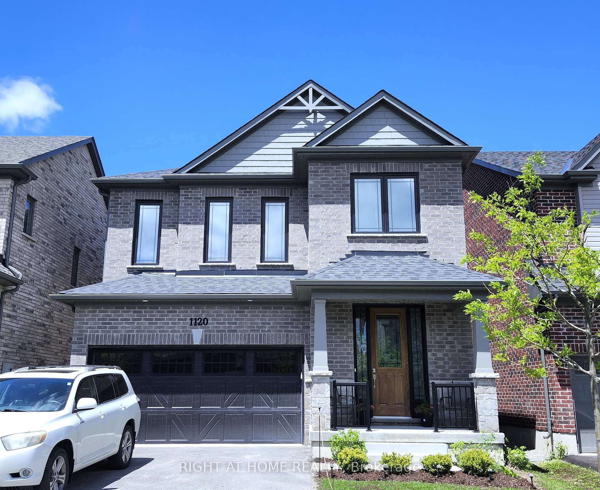 Photo 1 of 1120 Rippingale Trail, Peterborough, Northcrest Ward 5 — HOMEH