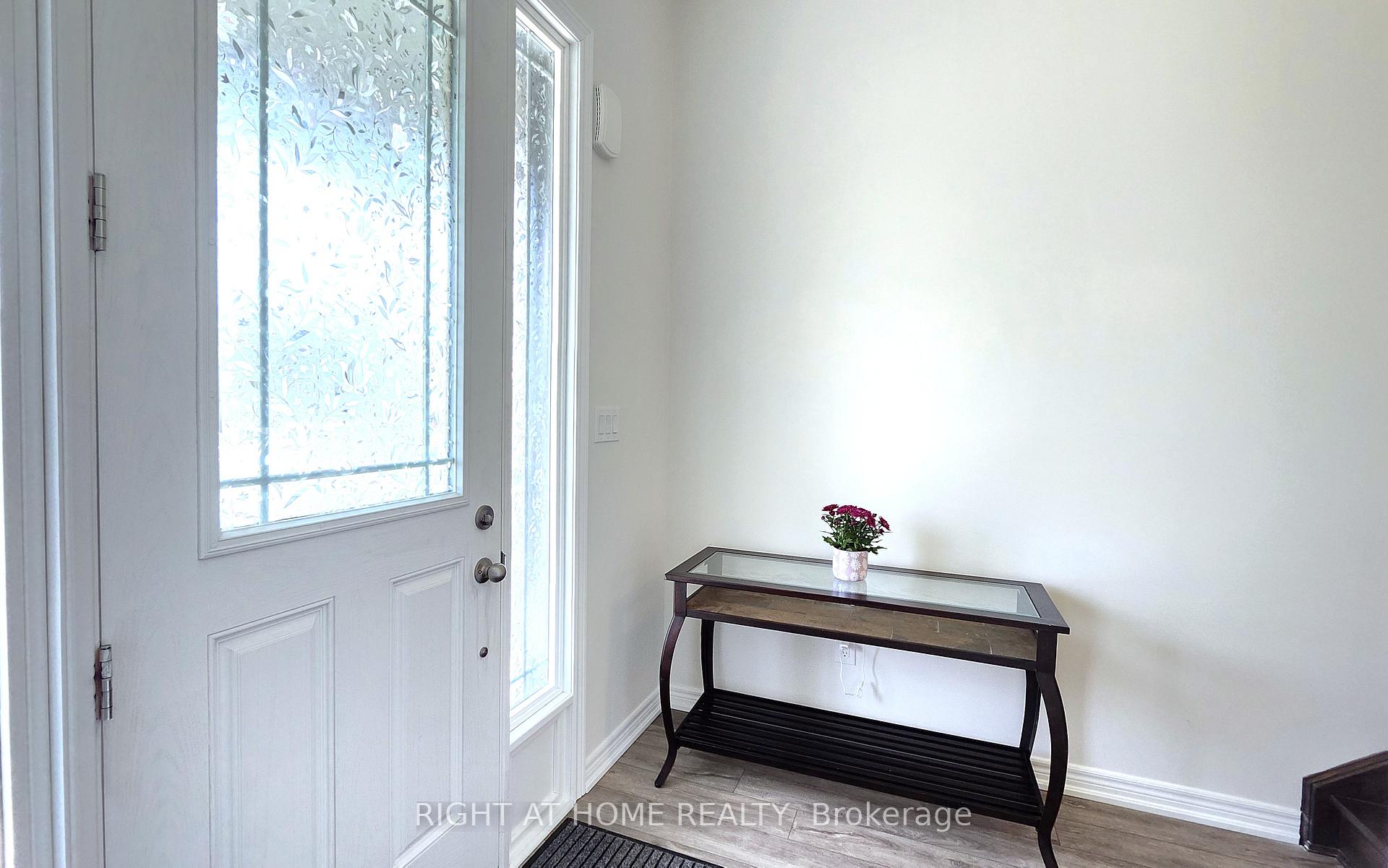 Photo 7 of 1120 Rippingale Trail, Peterborough, Northcrest Ward 5 — HOMEH