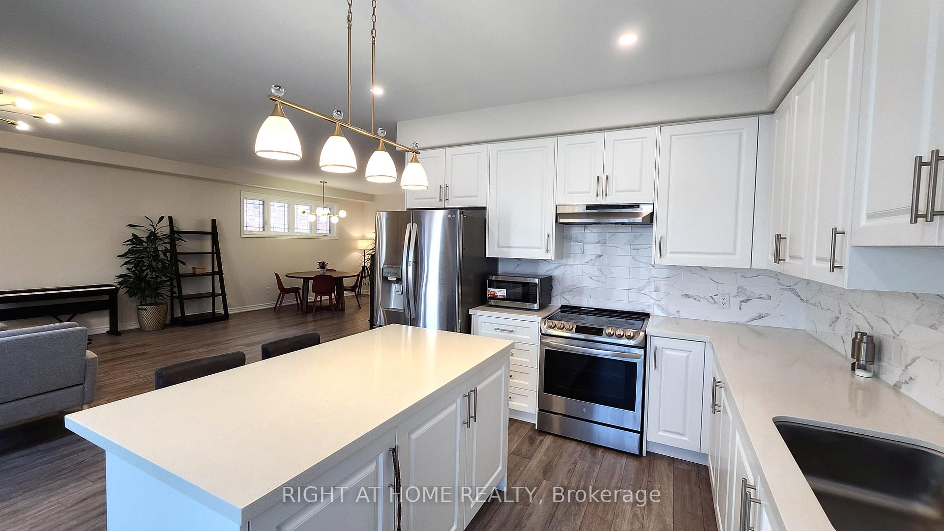 Photo 23 of 1120 Rippingale Trail, Peterborough, Northcrest Ward 5 — HOMEH
