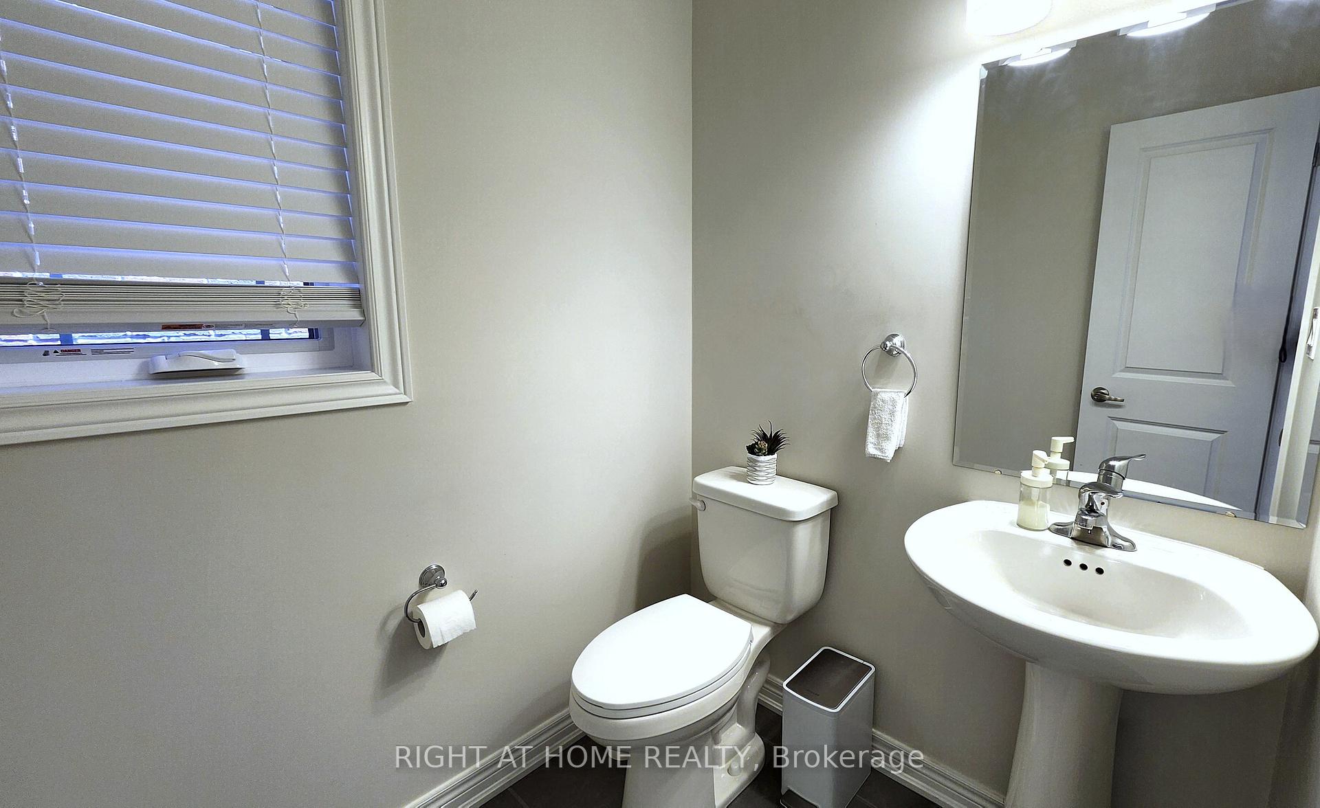 Photo 30 of 1120 Rippingale Trail, Peterborough, Northcrest Ward 5 — HOMEH