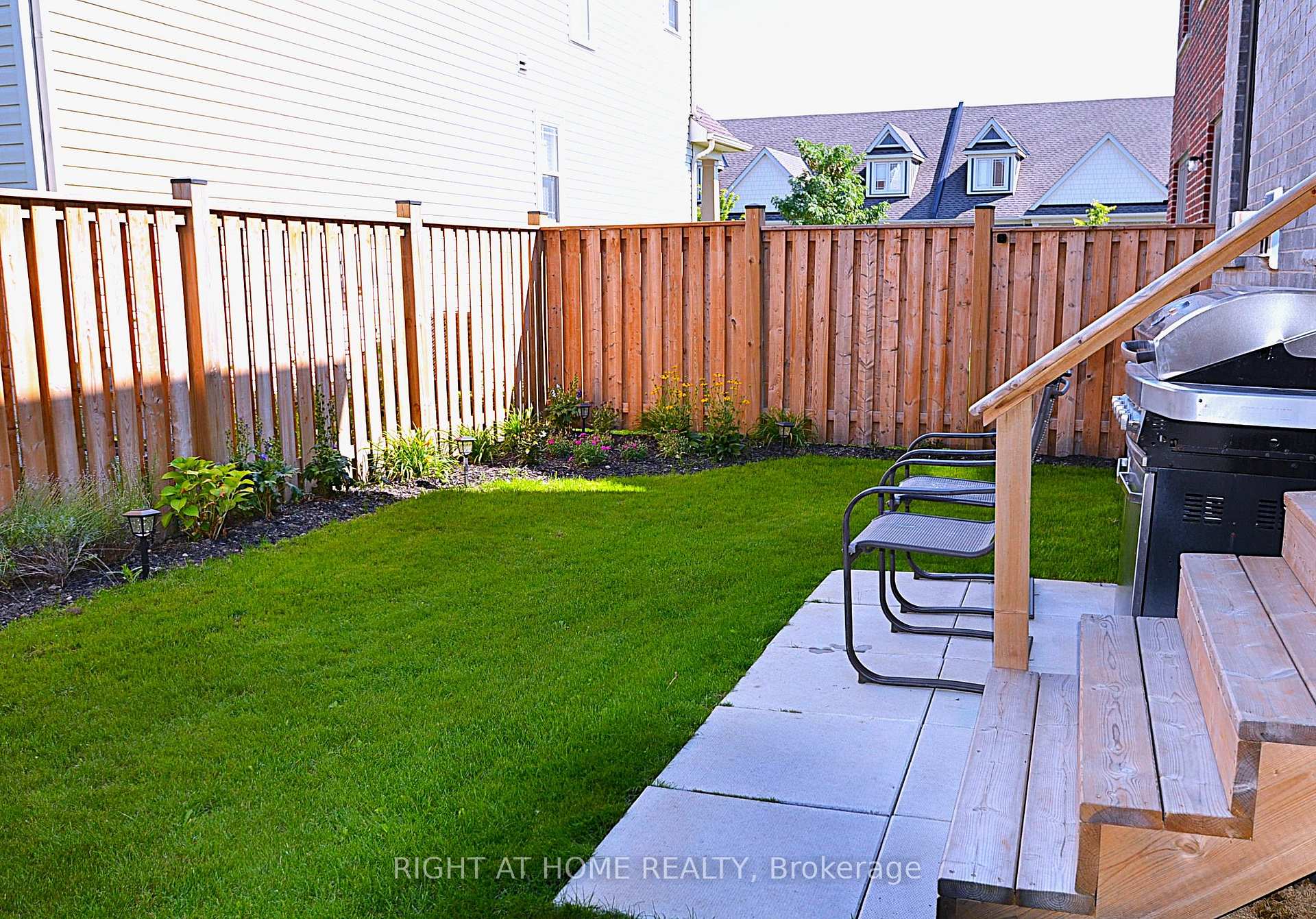 Photo 46 of 1120 Rippingale Trail, Peterborough, Northcrest Ward 5 — HOMEH