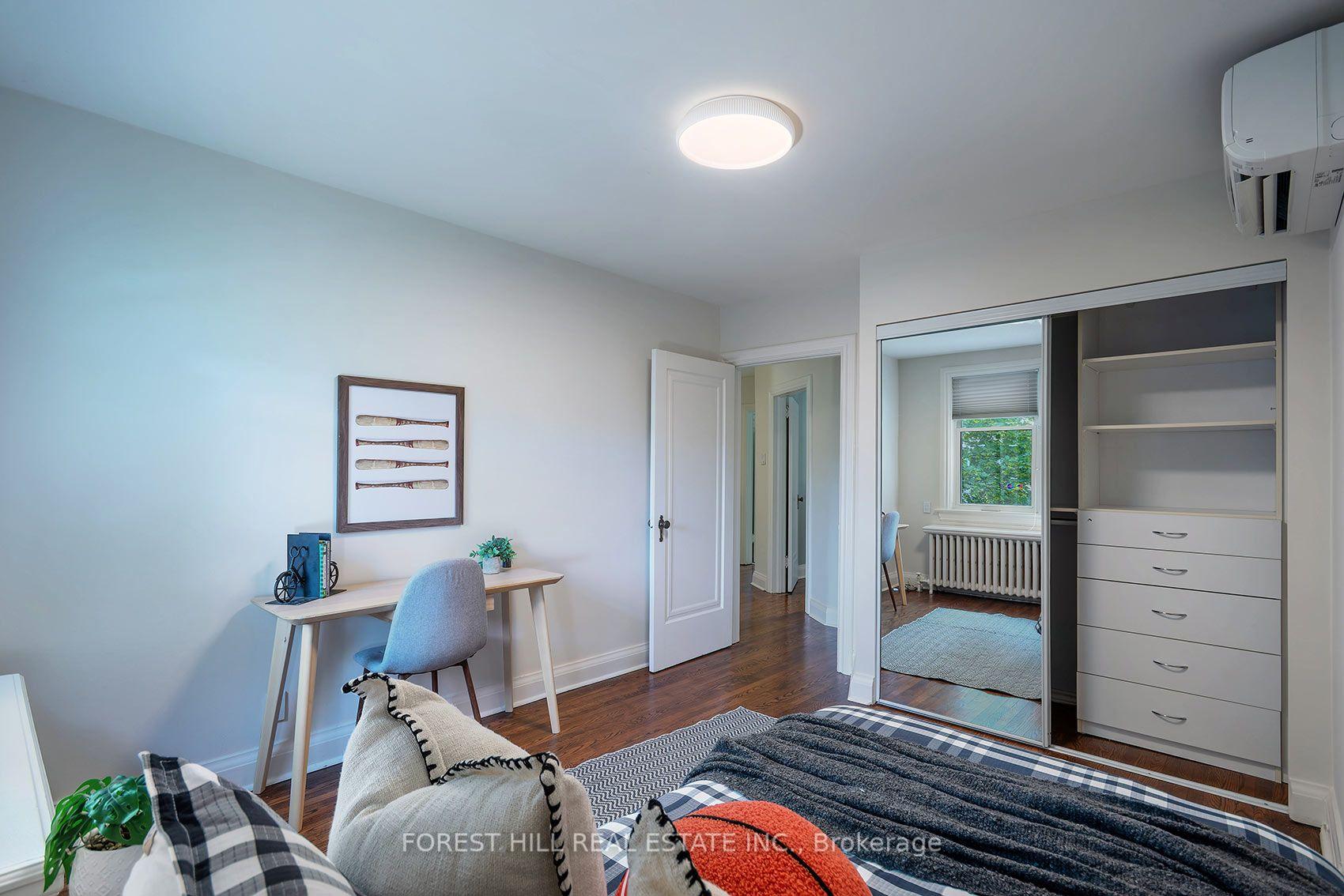 Photo 18 of 17 Fairleigh Crescent, Toronto, Forest Hill North — HOMEH