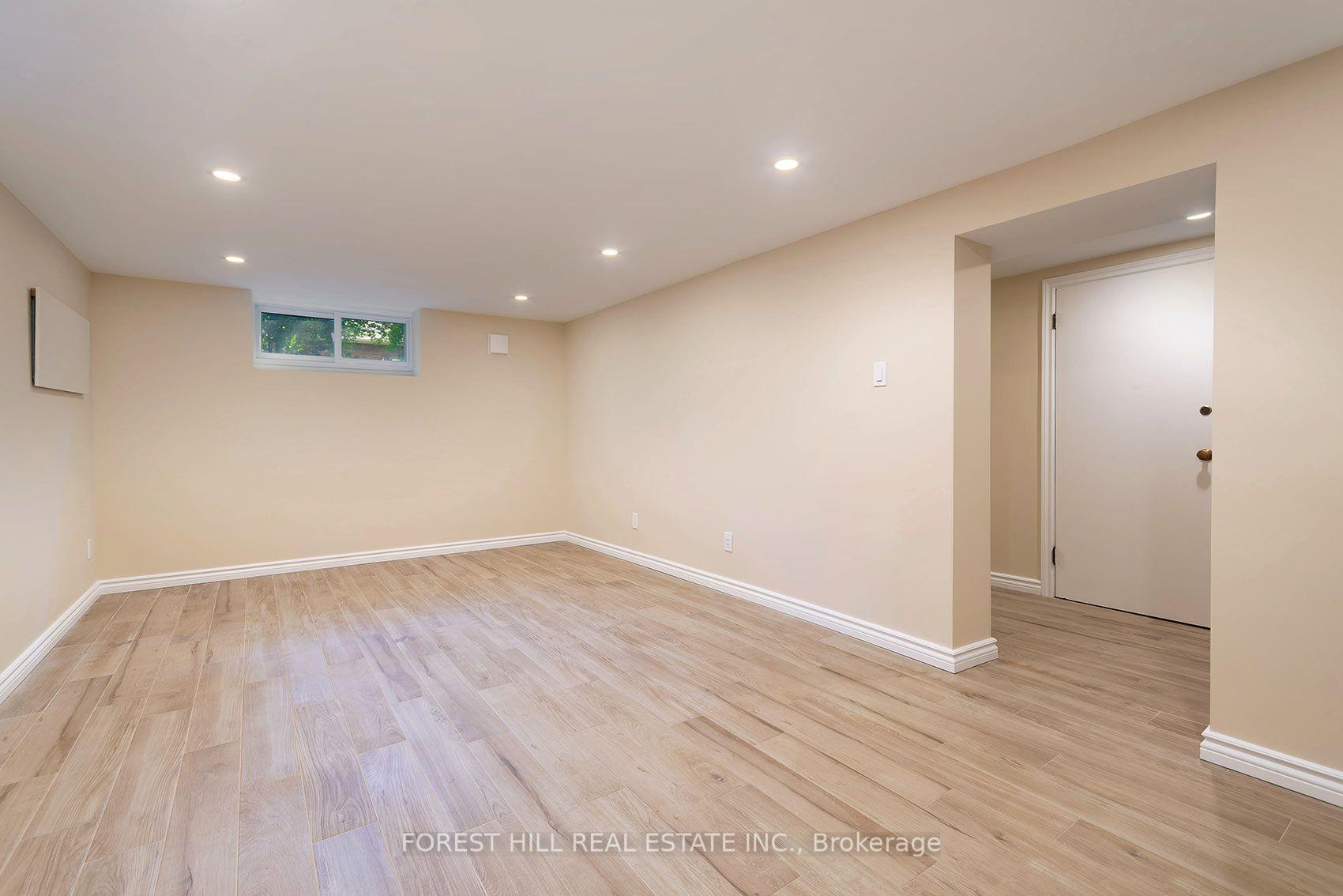 Photo 25 of 17 Fairleigh Crescent, Toronto, Forest Hill North — HOMEH