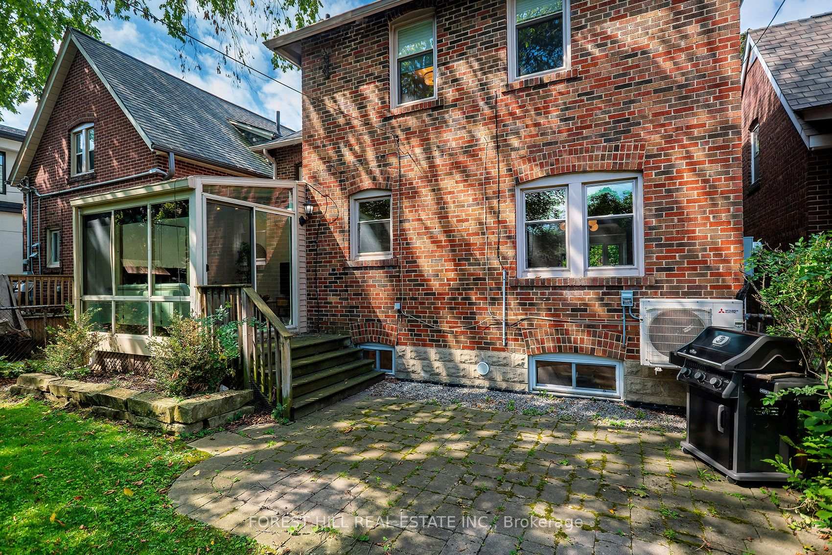 Photo 32 of 17 Fairleigh Crescent, Toronto, Forest Hill North — HOMEH