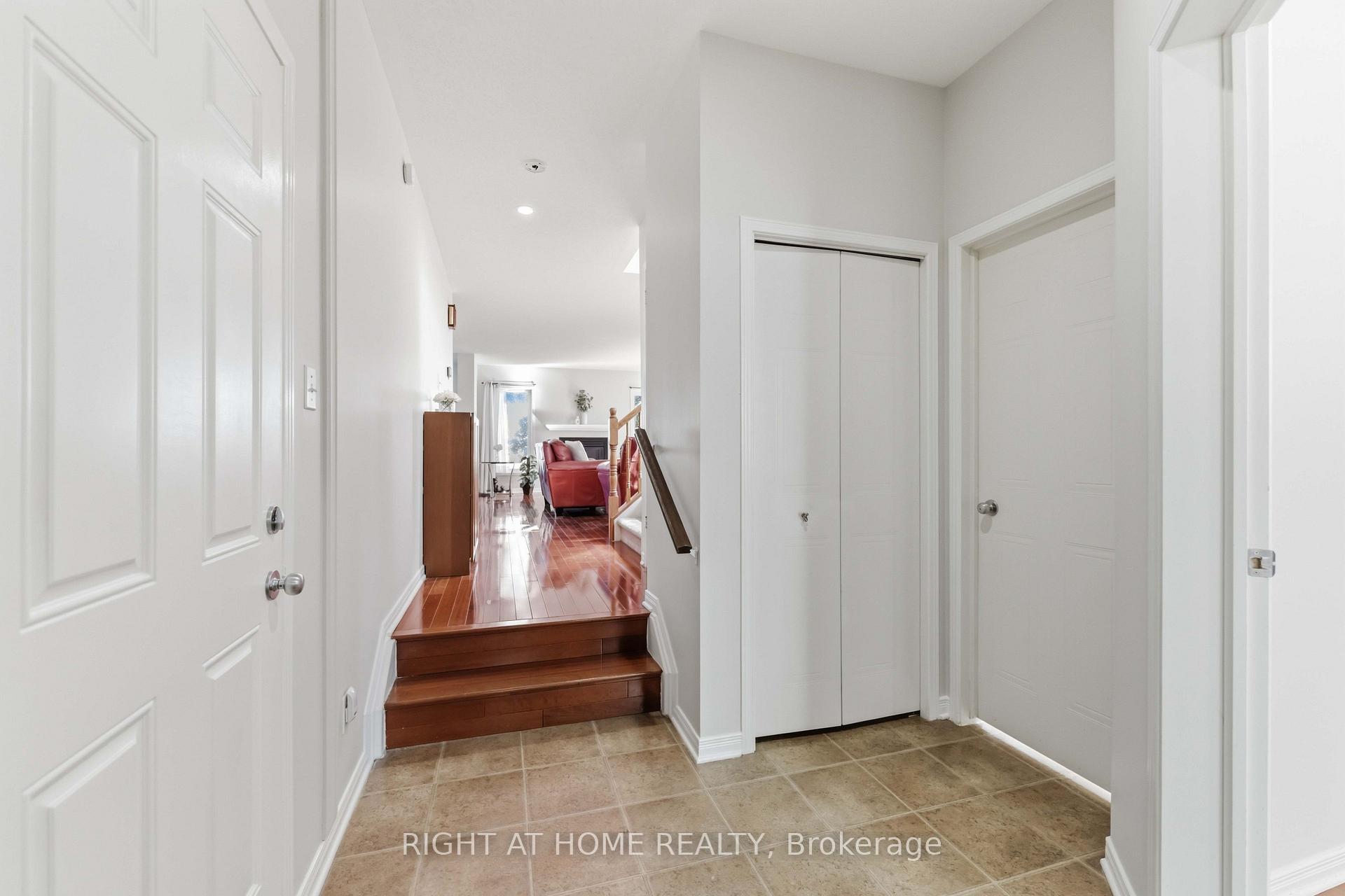 Photo 5 of 259 Sorento Street, Ottawa, Barrhaven - Strandherd — HOMEH