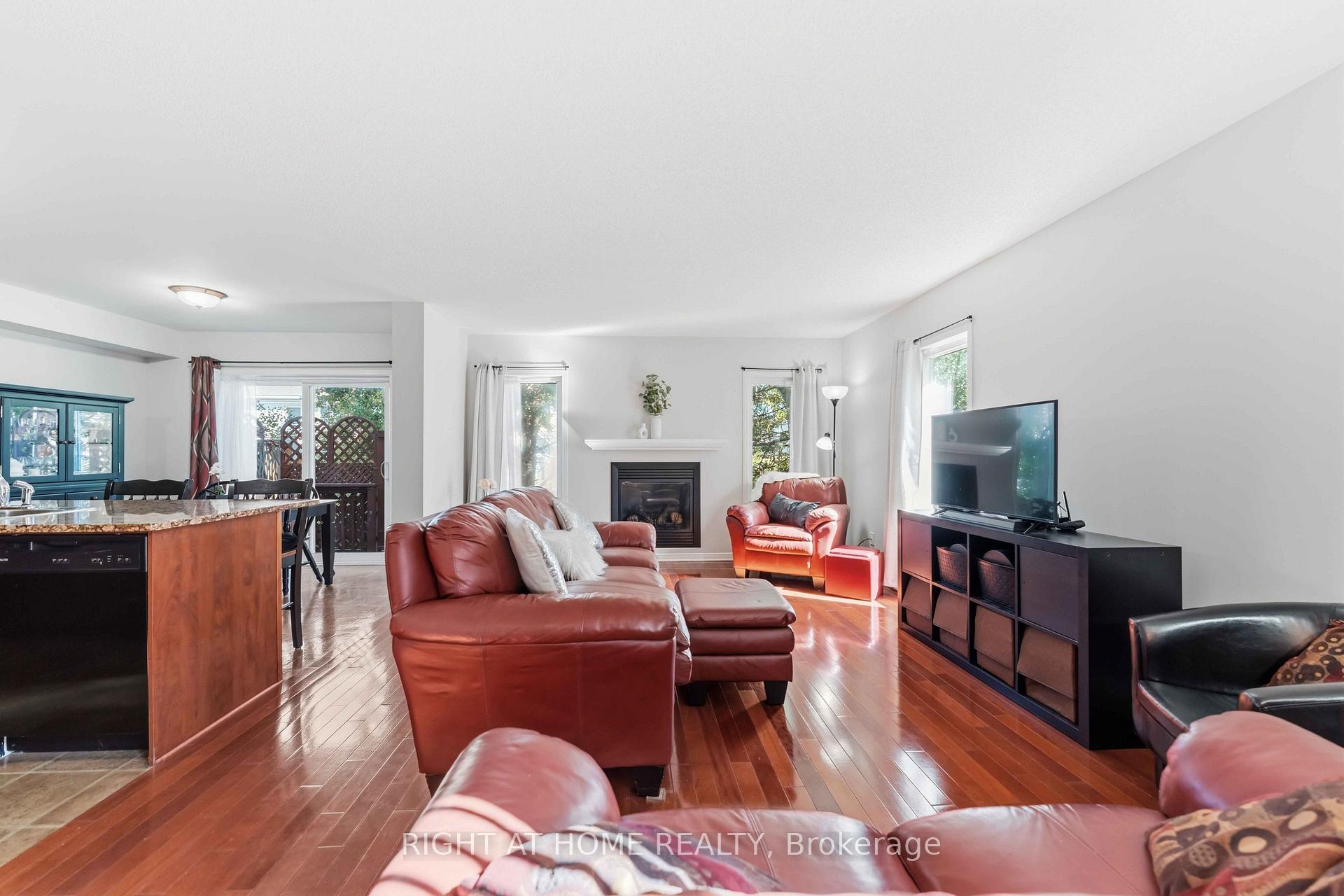 Photo 8 of 259 Sorento Street, Ottawa, Barrhaven - Strandherd — HOMEH