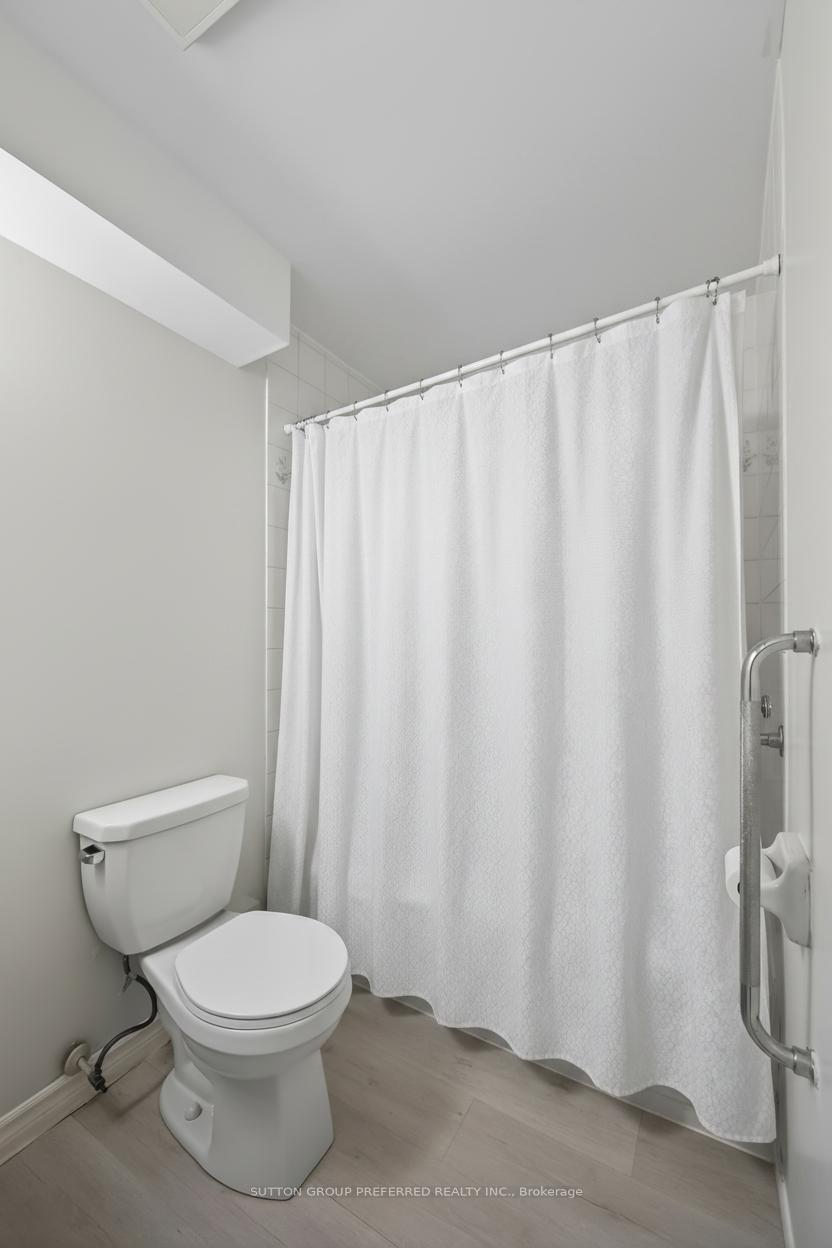 Photo 6 of Unit 52, 136 Conway Drive, London, South X — HOMEH