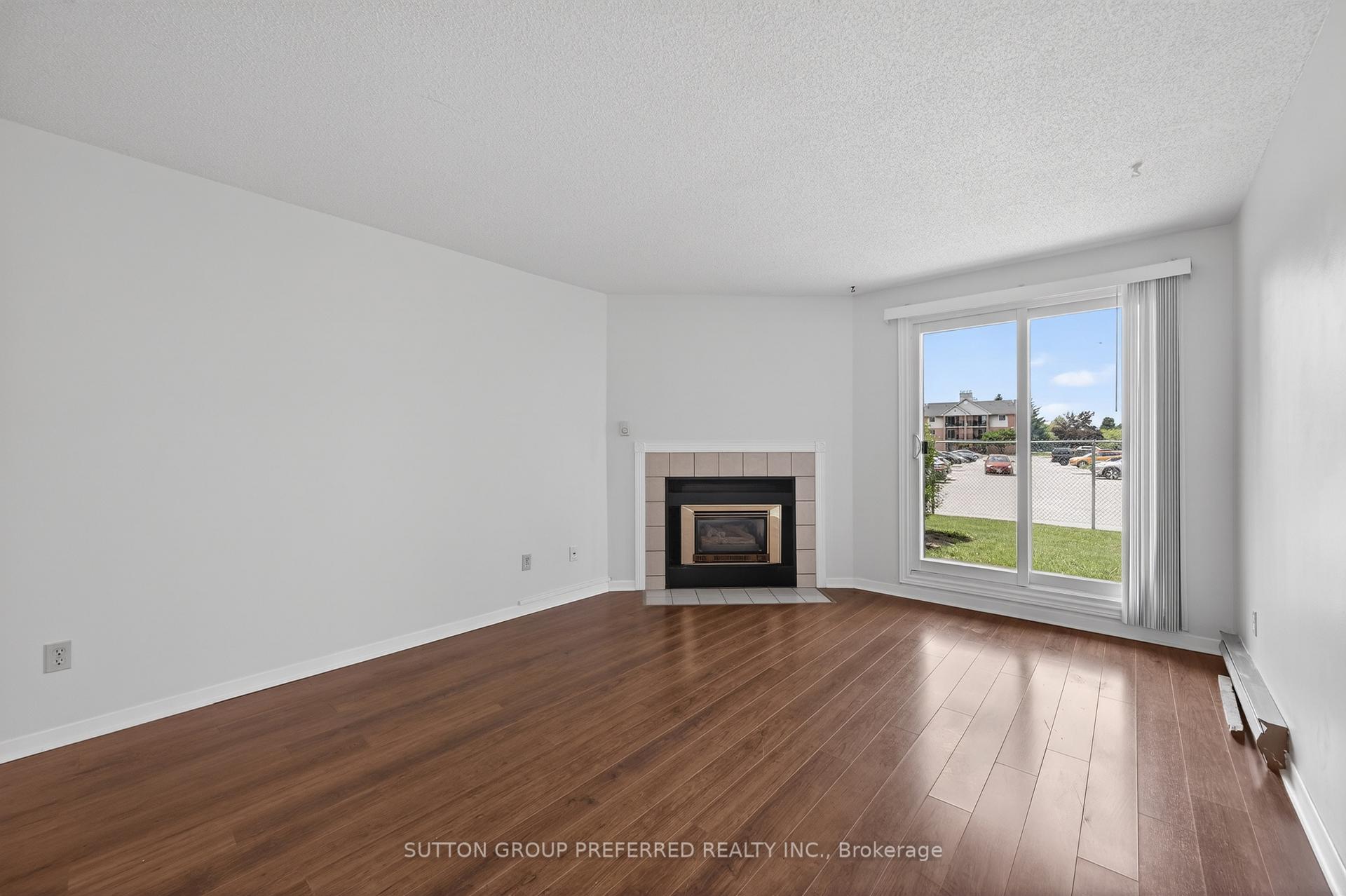 Photo 8 of Unit 52, 136 Conway Drive, London, South X — HOMEH