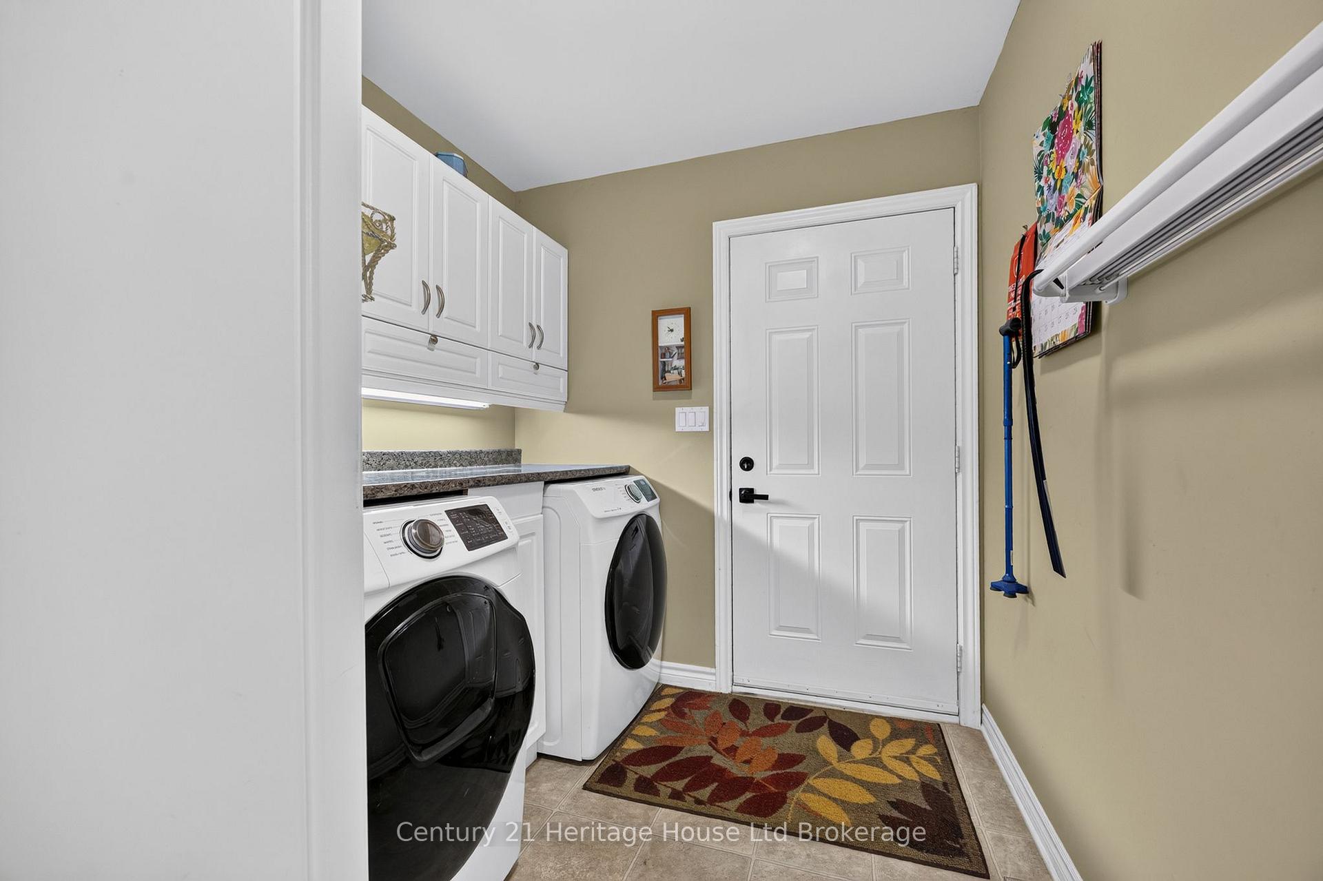 Photo 14 of 43 Beech Boulevard, Tillsonburg — HOMEH