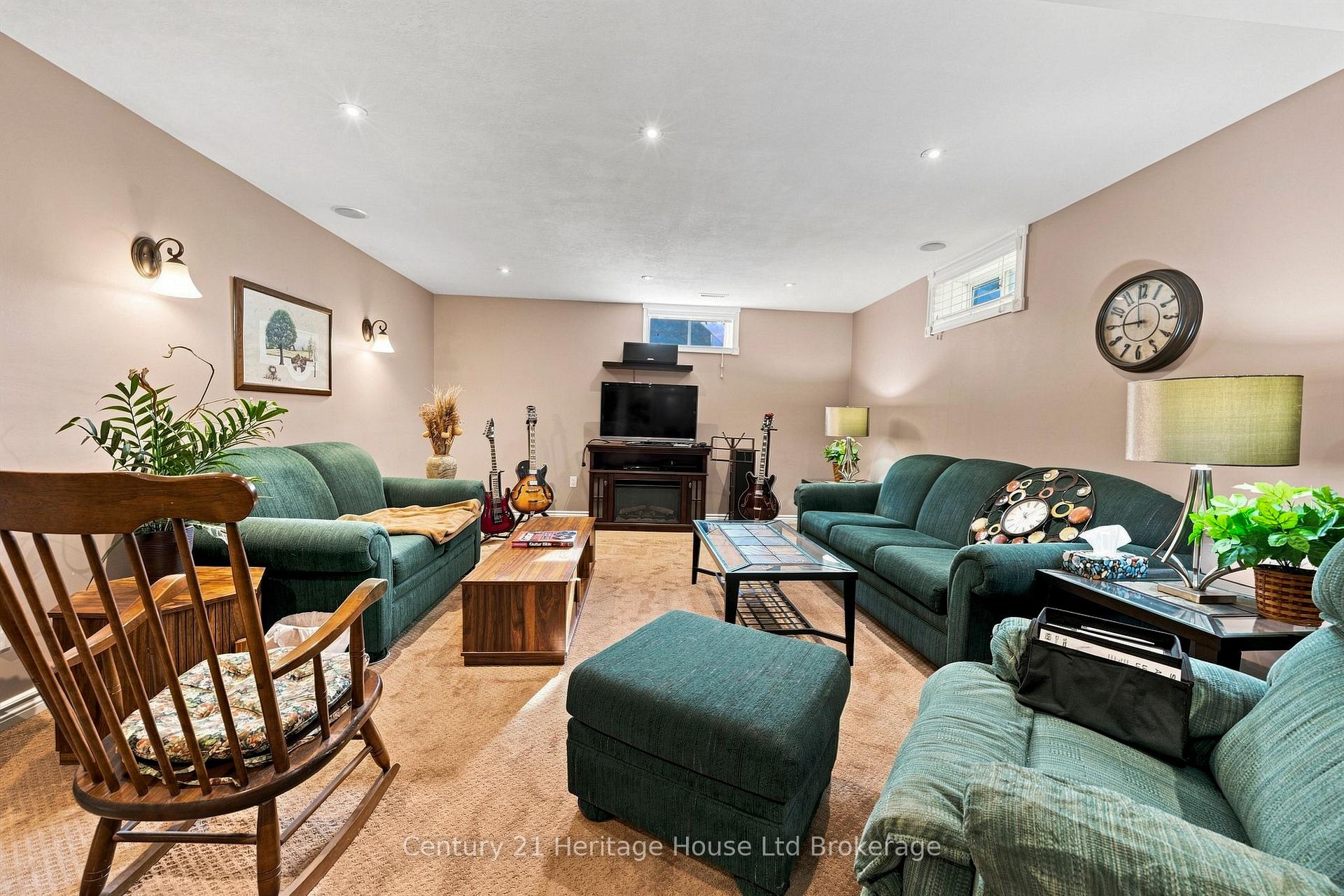 Photo 20 of 43 Beech Boulevard, Tillsonburg — HOMEH